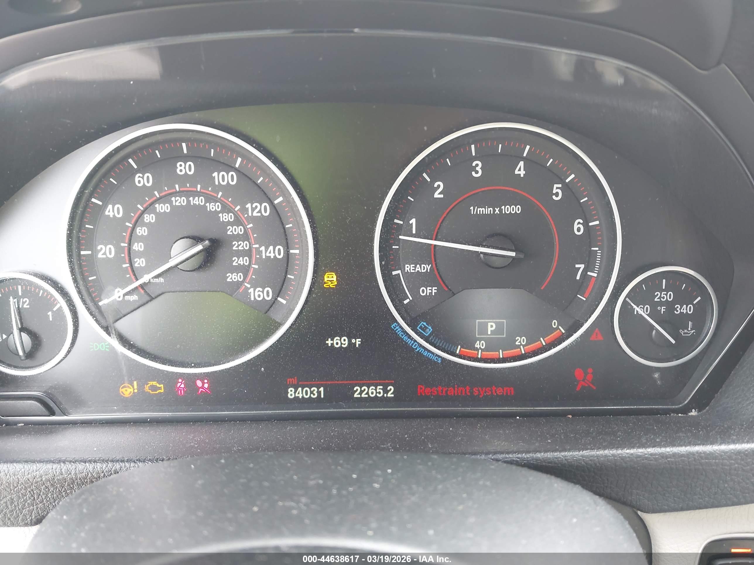 BMW 330I image 7
