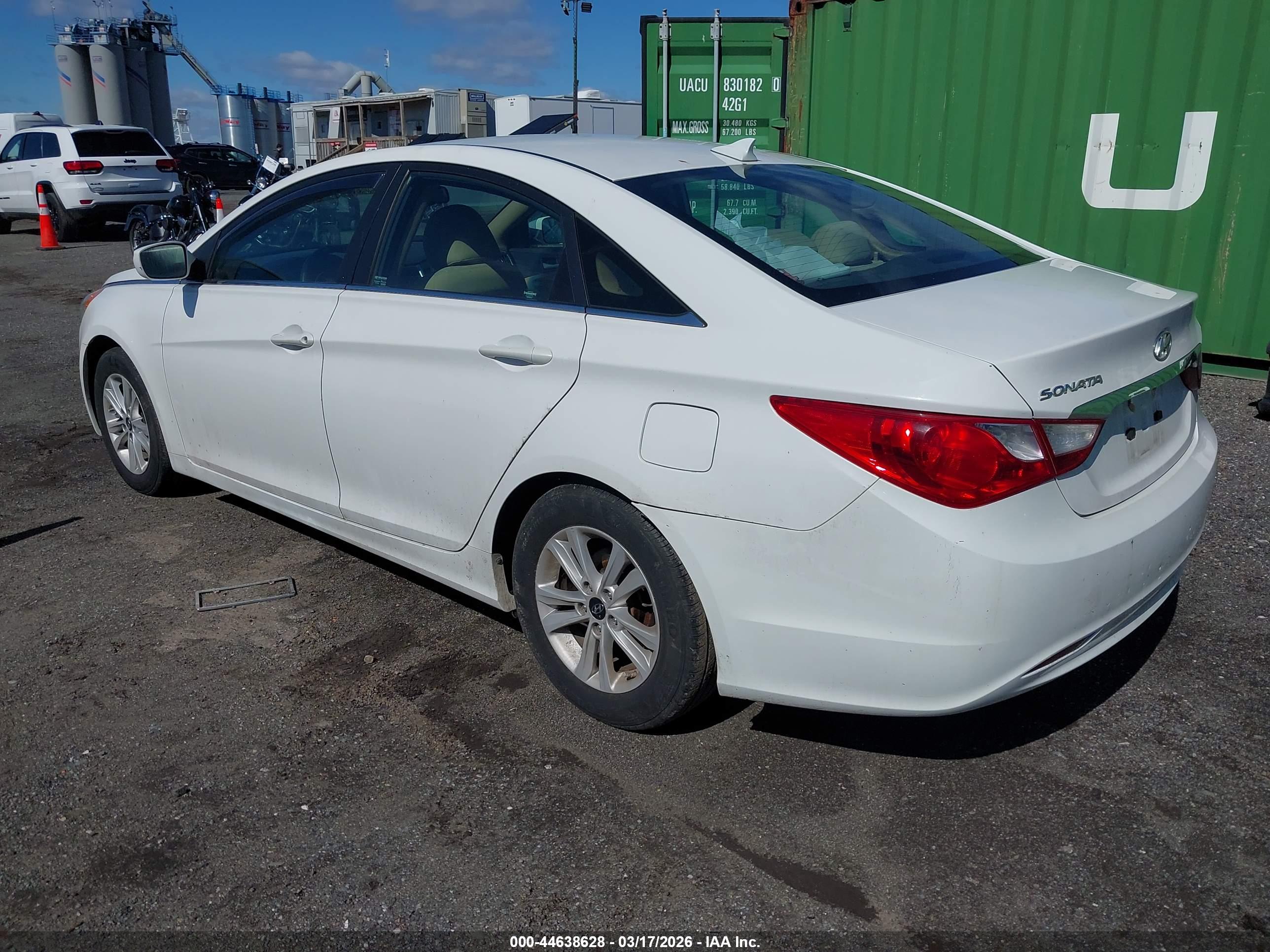HYUNDAI SONATA image 3