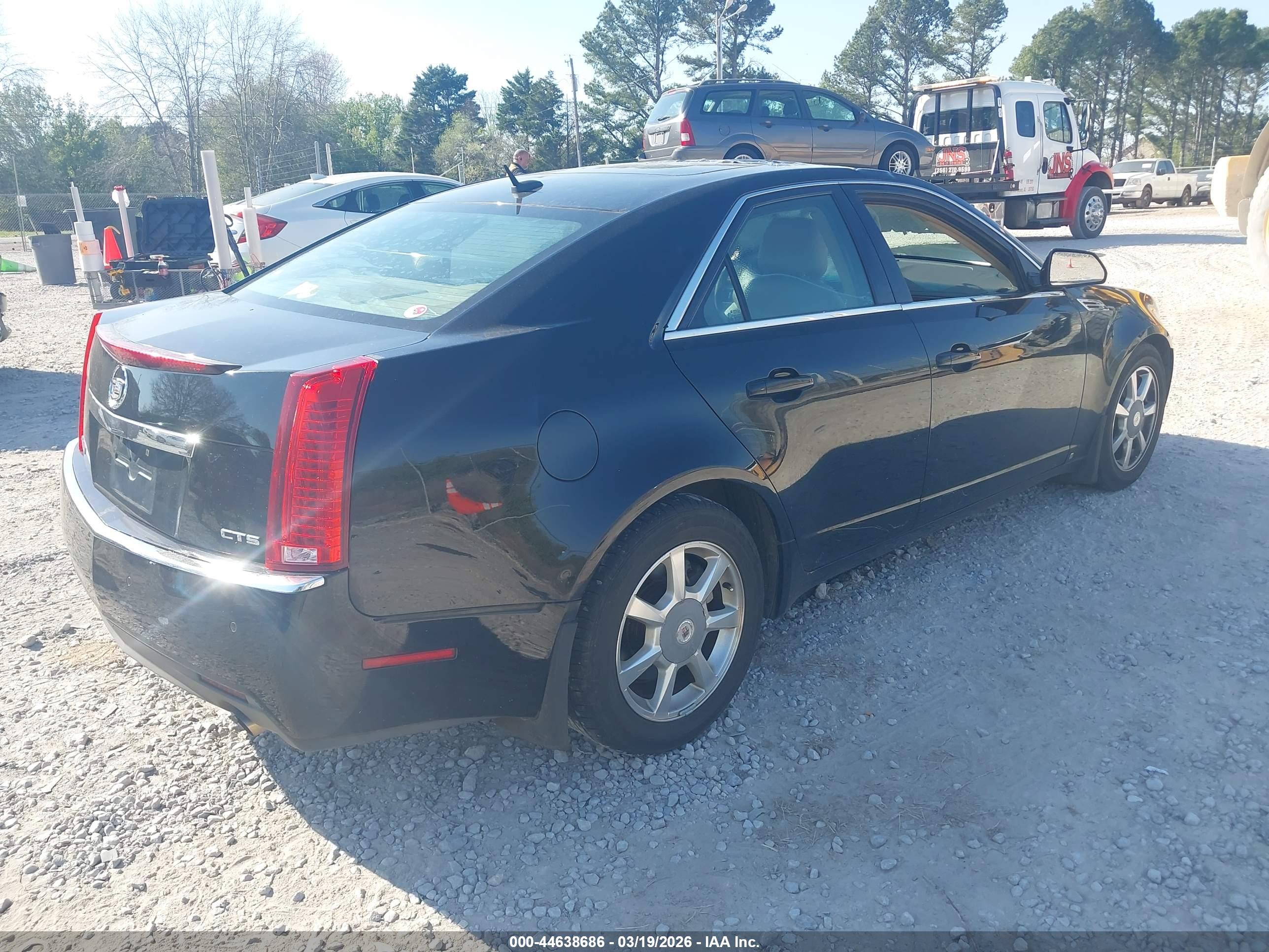 CADILLAC CTS image 4