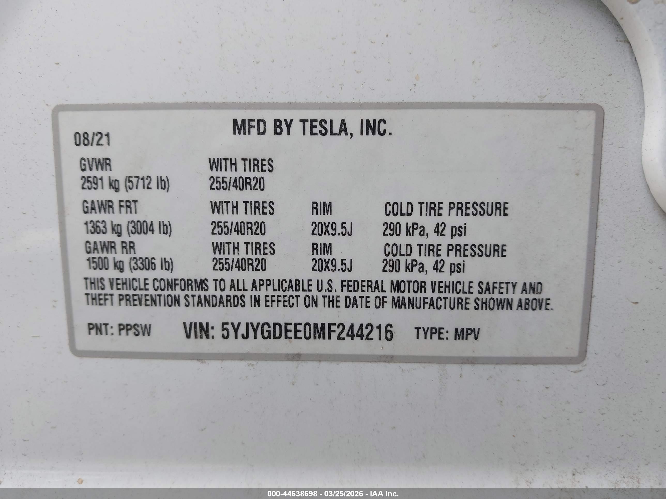 TESLA MODEL image 9