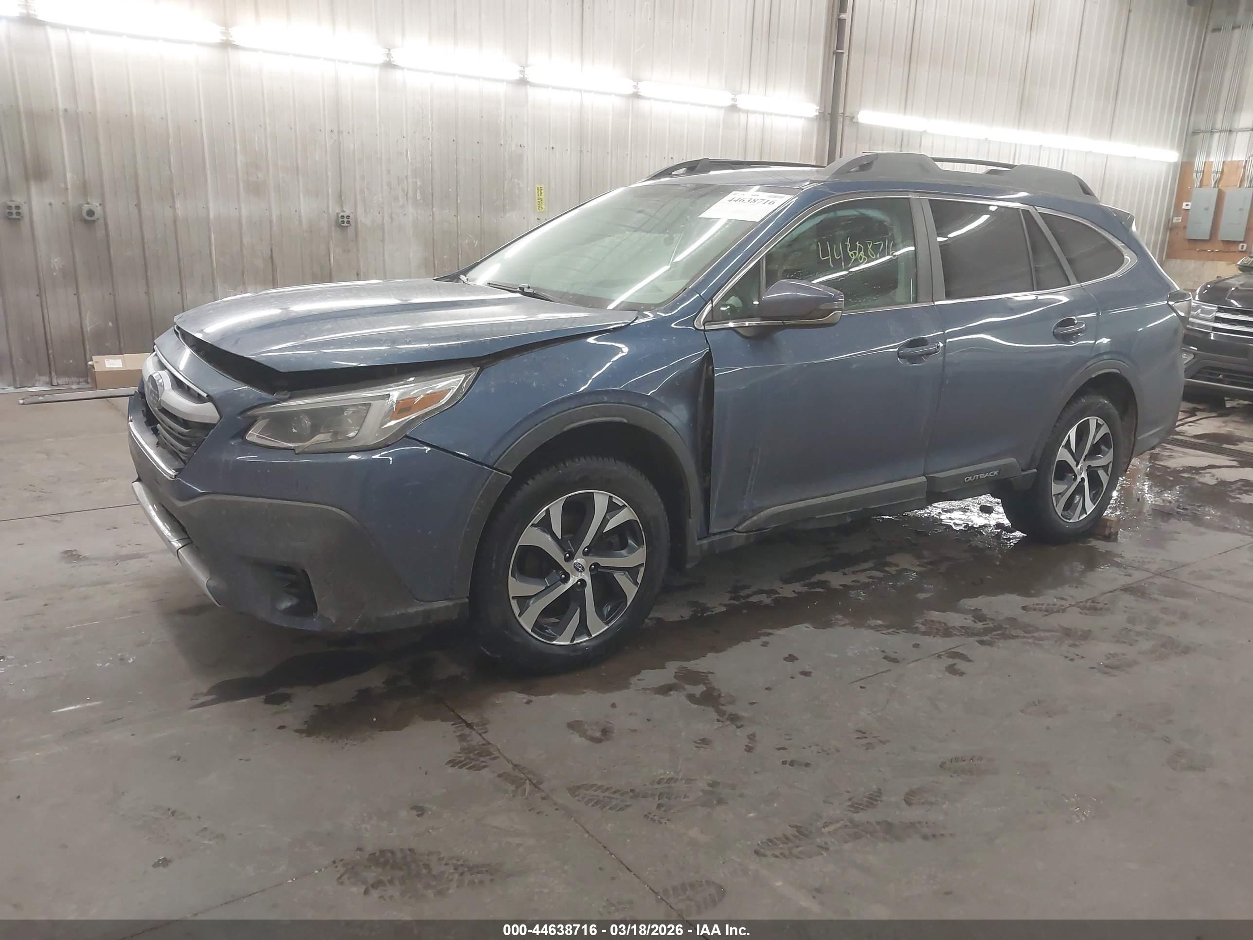 SUBARU OUTBACK image 2