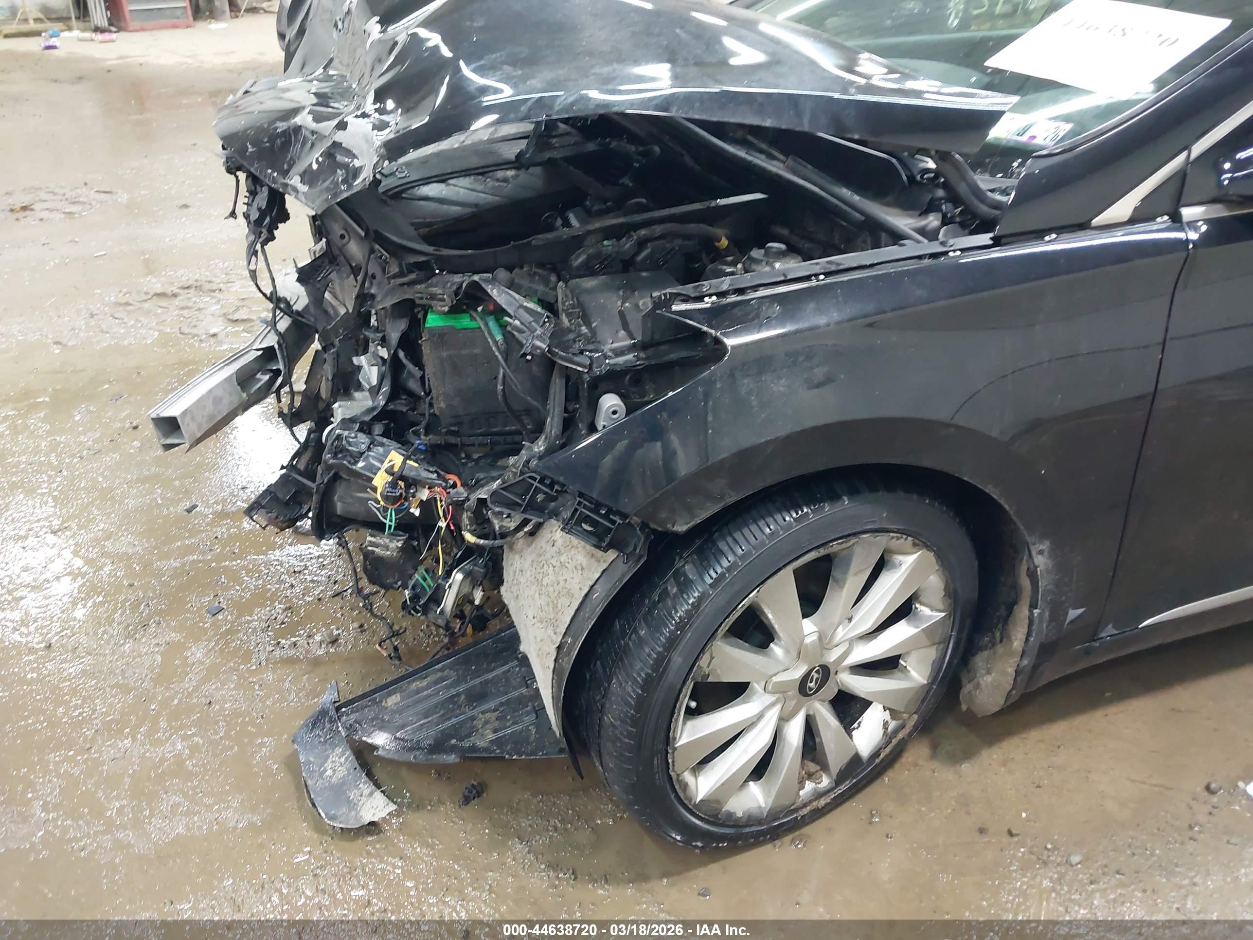 HYUNDAI AZERA image 6