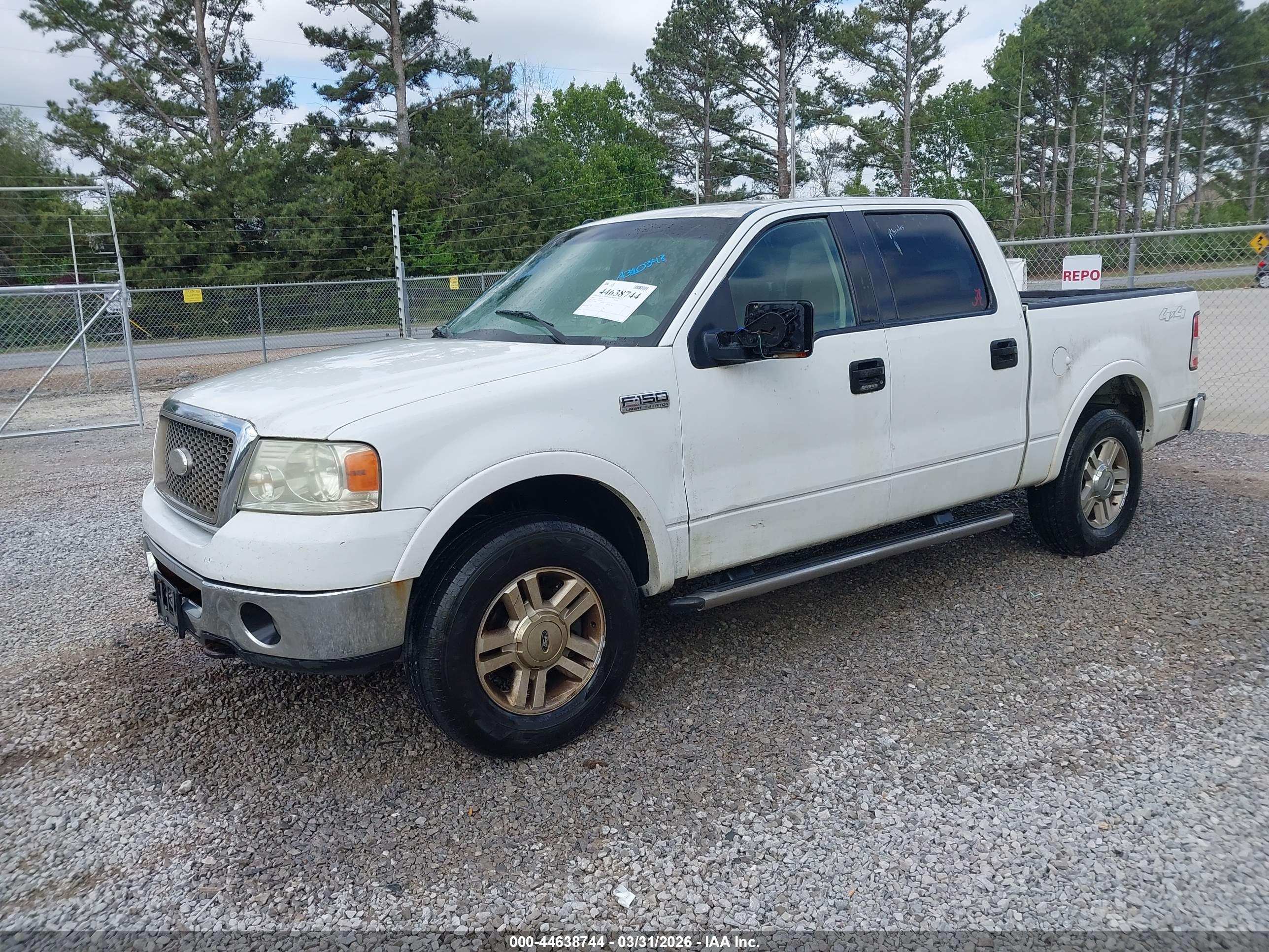 FORD F-150 image 2