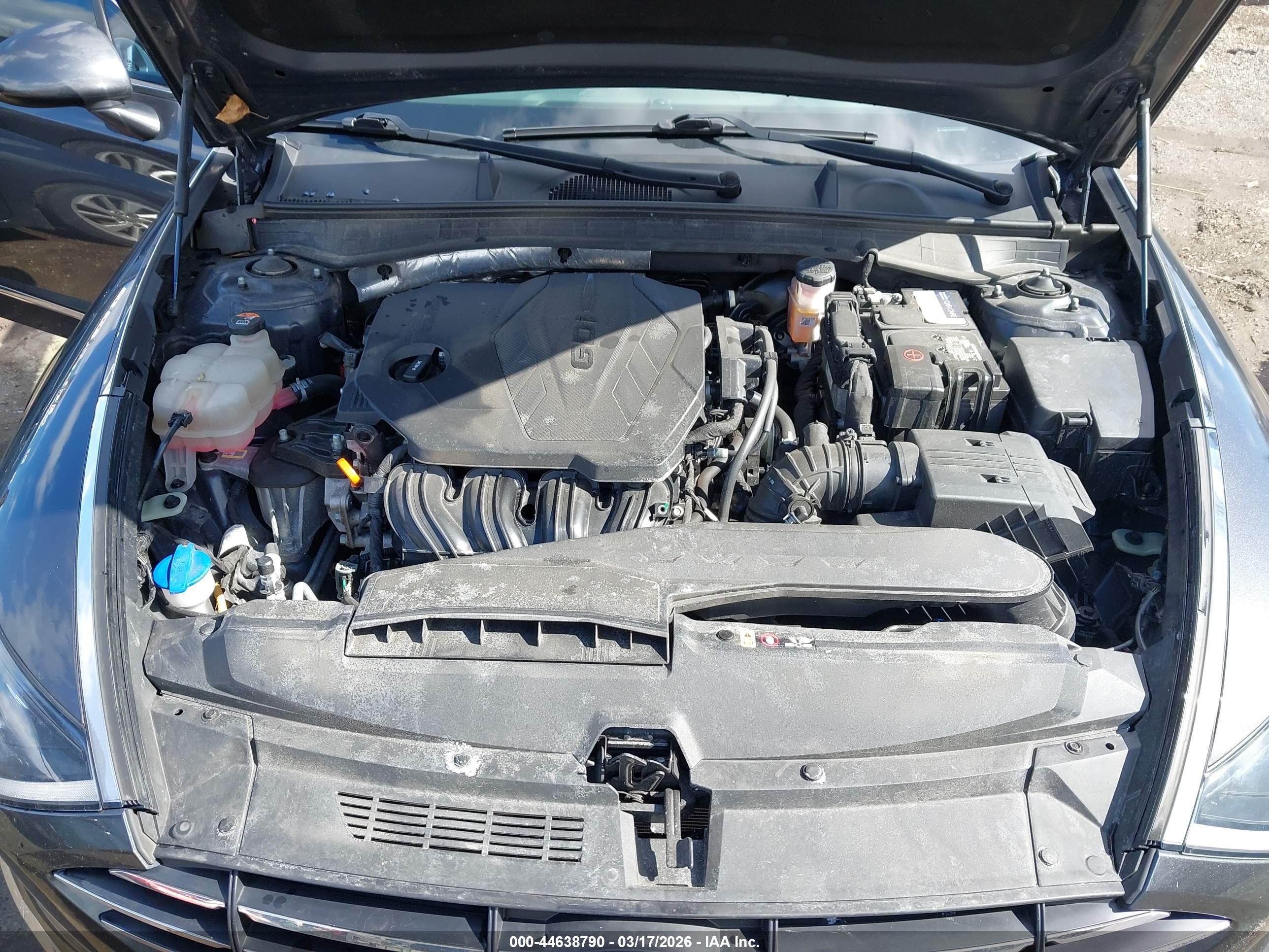HYUNDAI SONATA image 10
