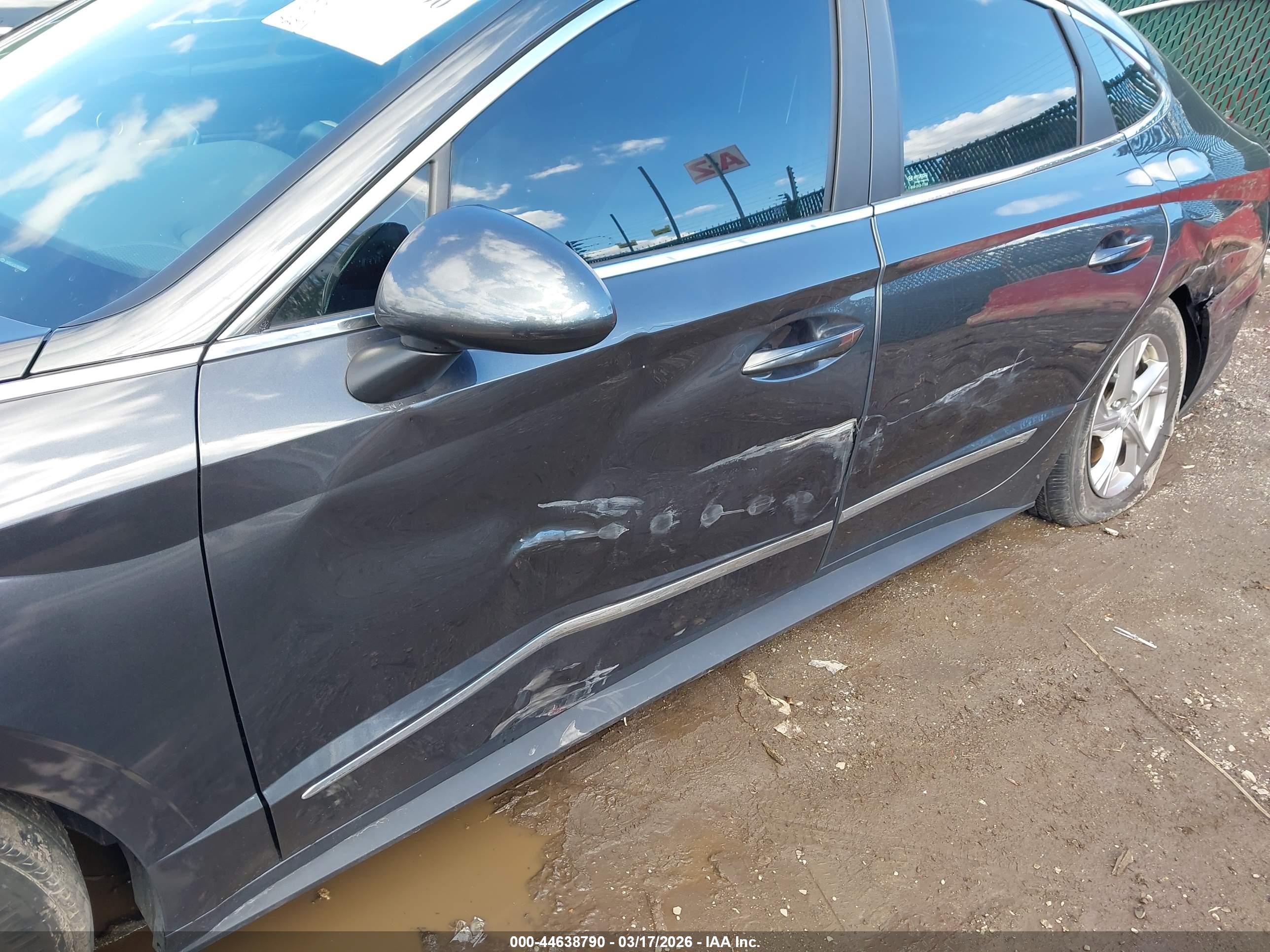 HYUNDAI SONATA image 6
