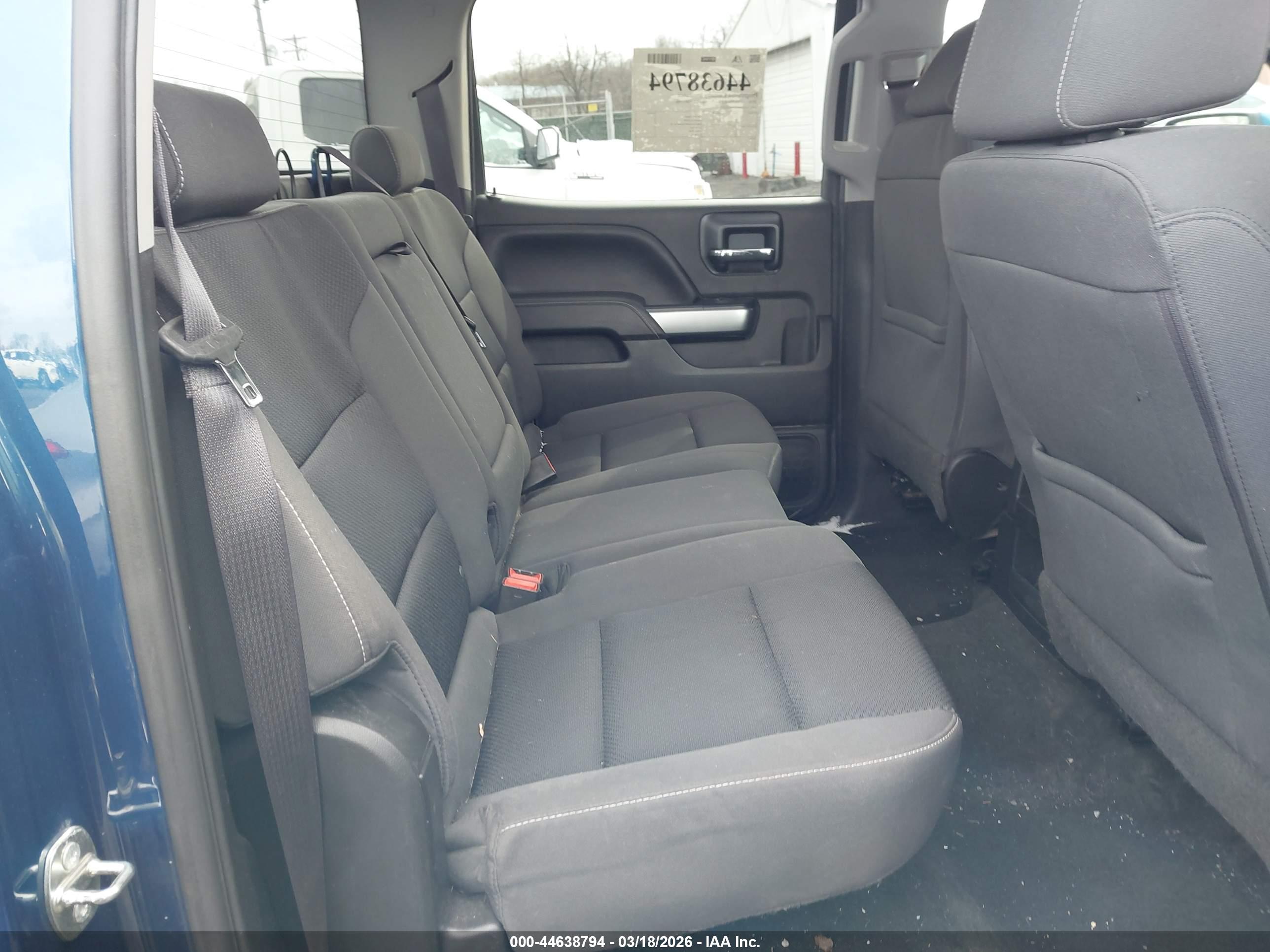 CHEVROLET SILVERADO image 8