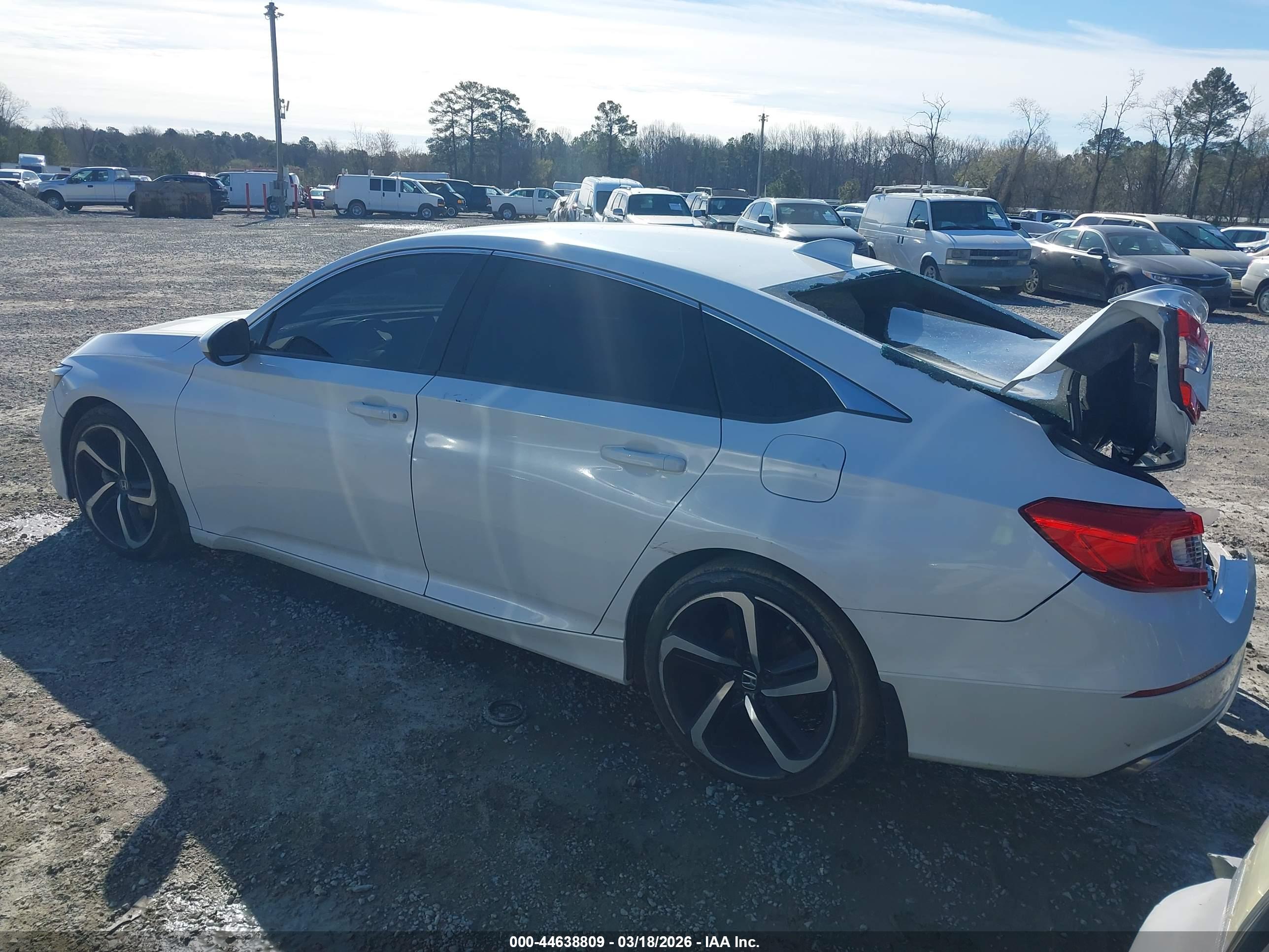 HONDA ACCORD image 3