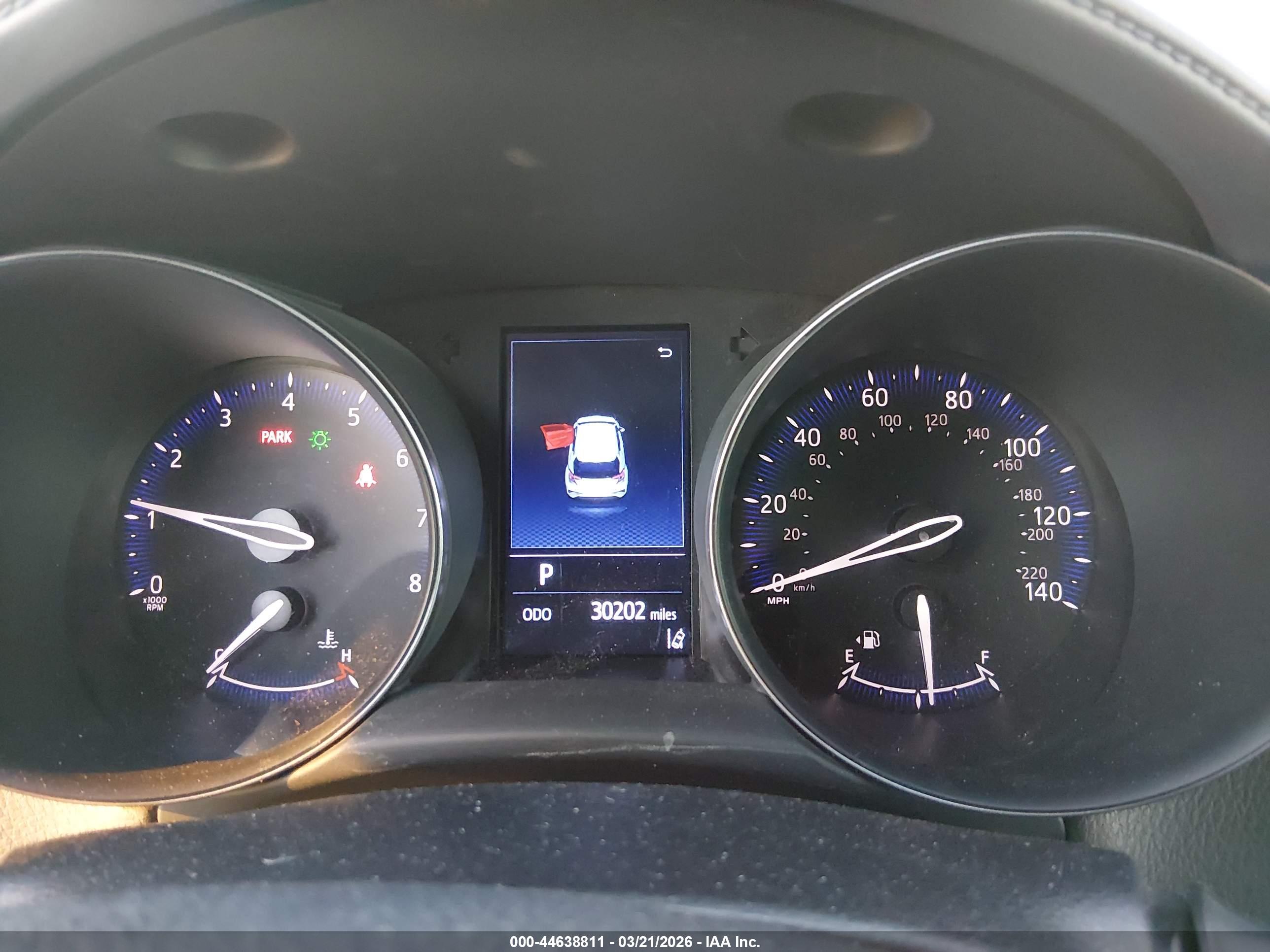 TOYOTA C-HR image 7