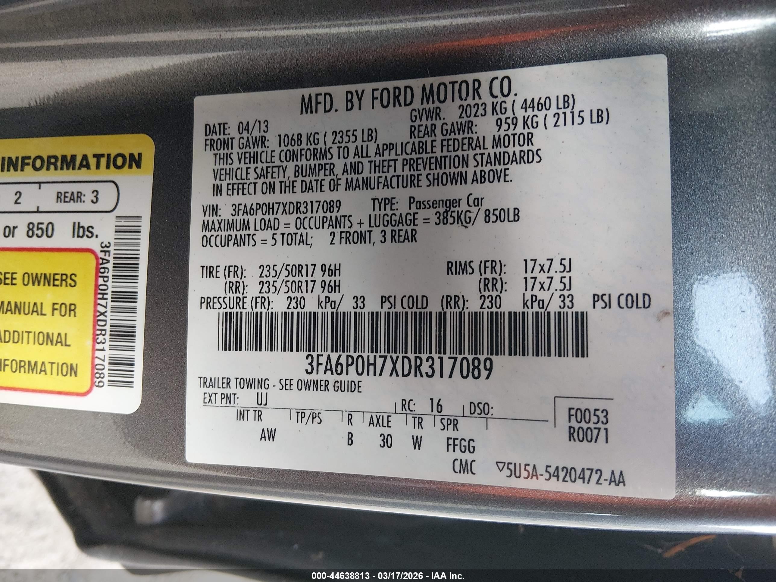 FORD FUSION image 9