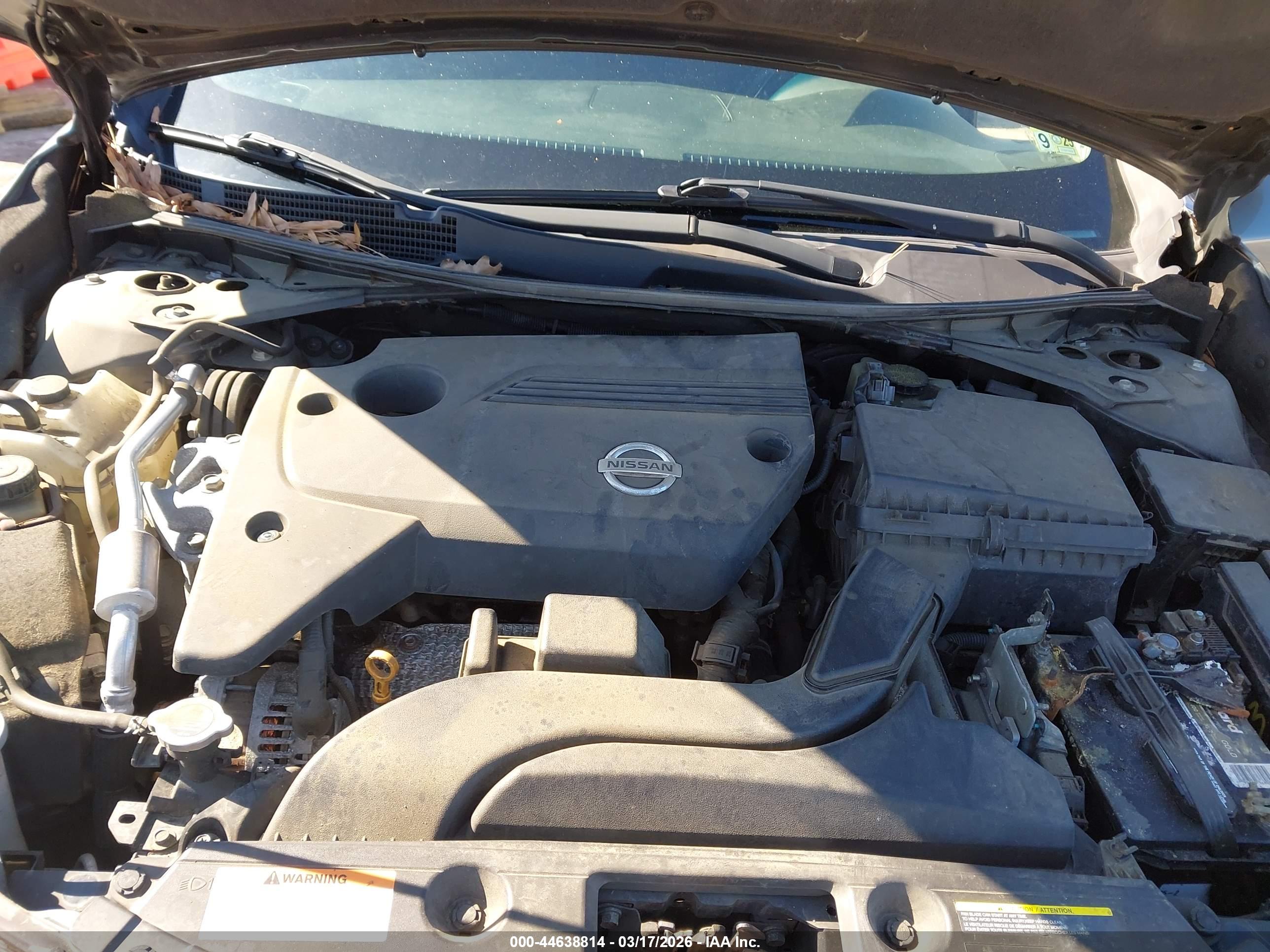 NISSAN ALTIMA image 10