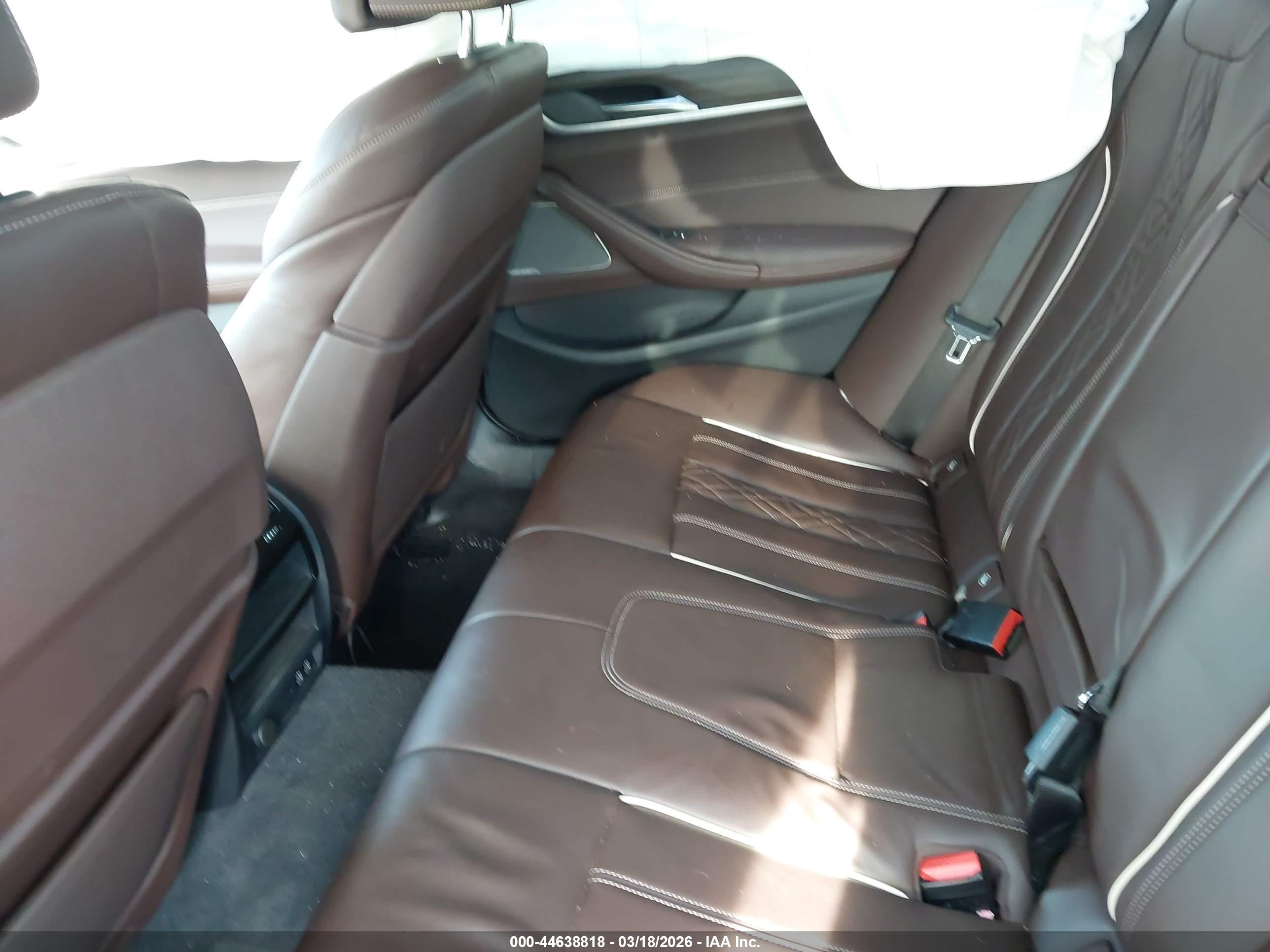 BMW 540I image 8