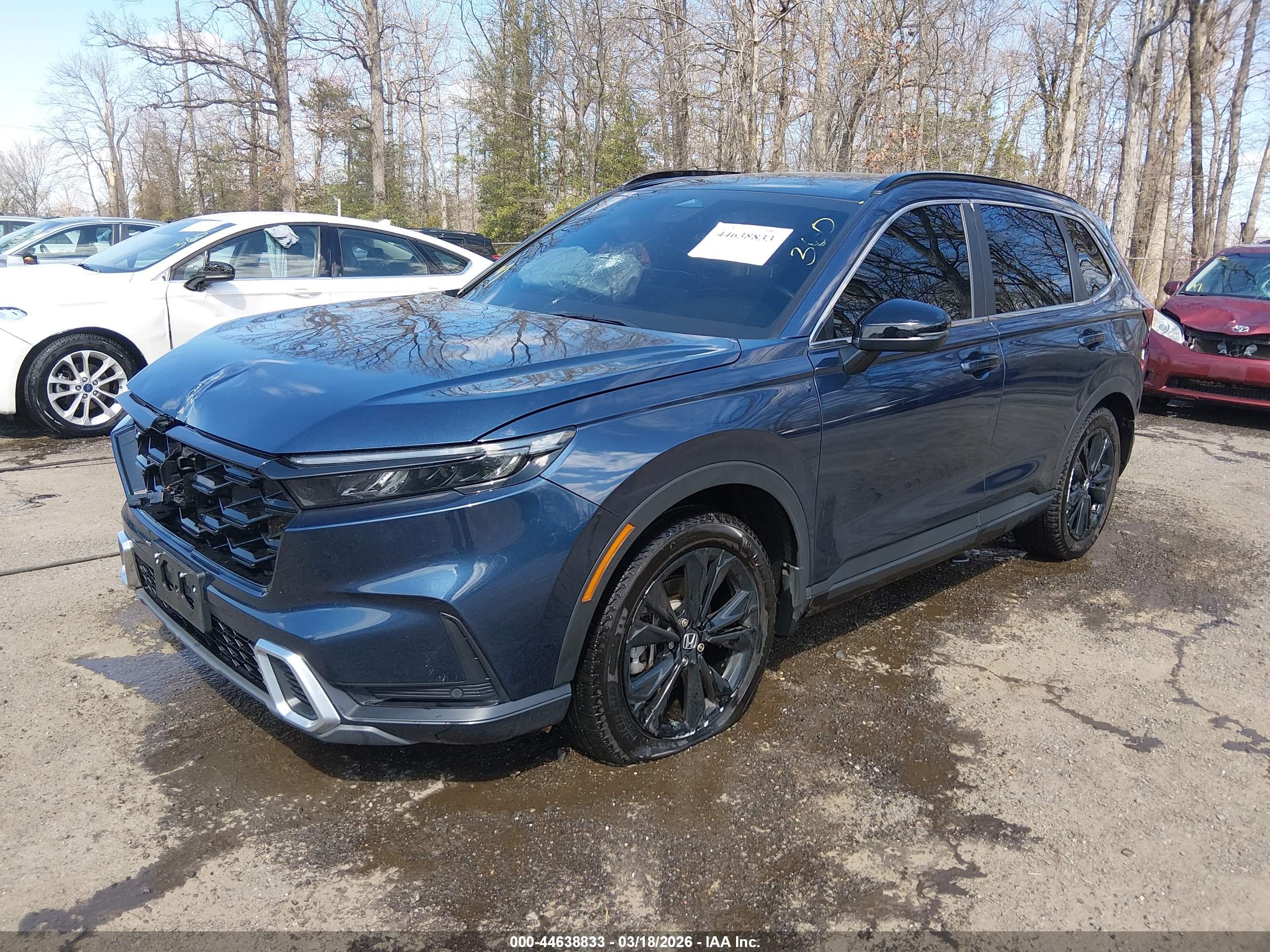 HONDA CR-V image 2