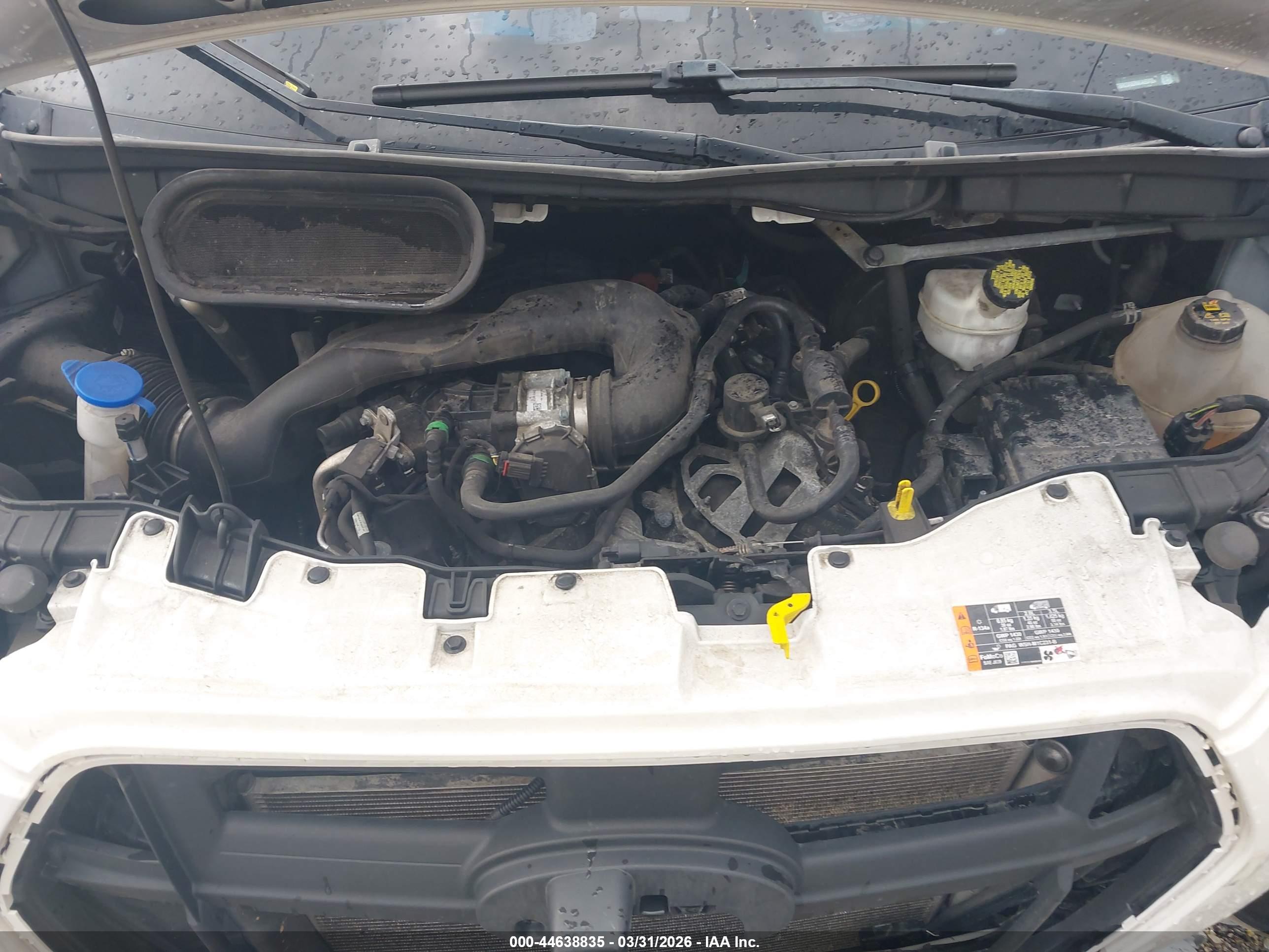 FORD TRANSIT-250 image 10