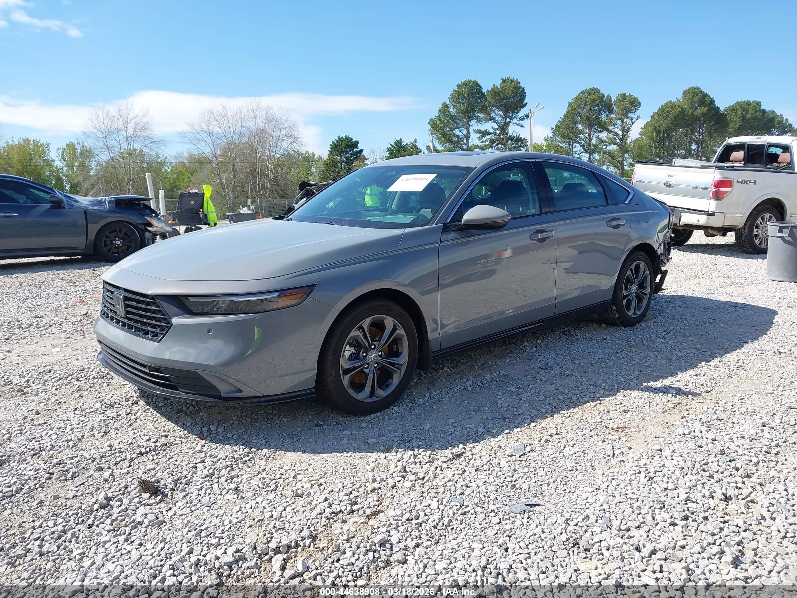 HONDA ACCORD image 2