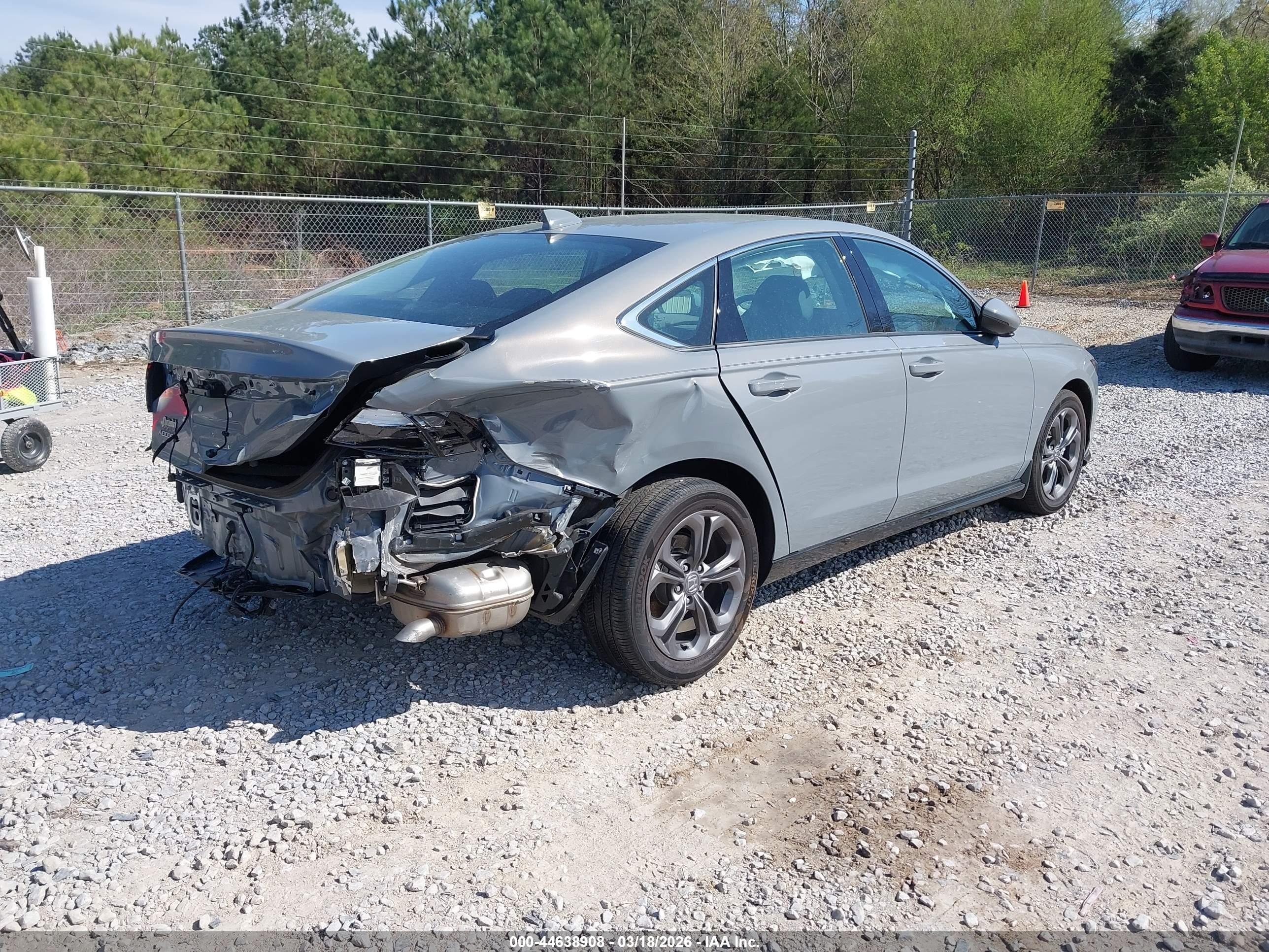 HONDA ACCORD image 4