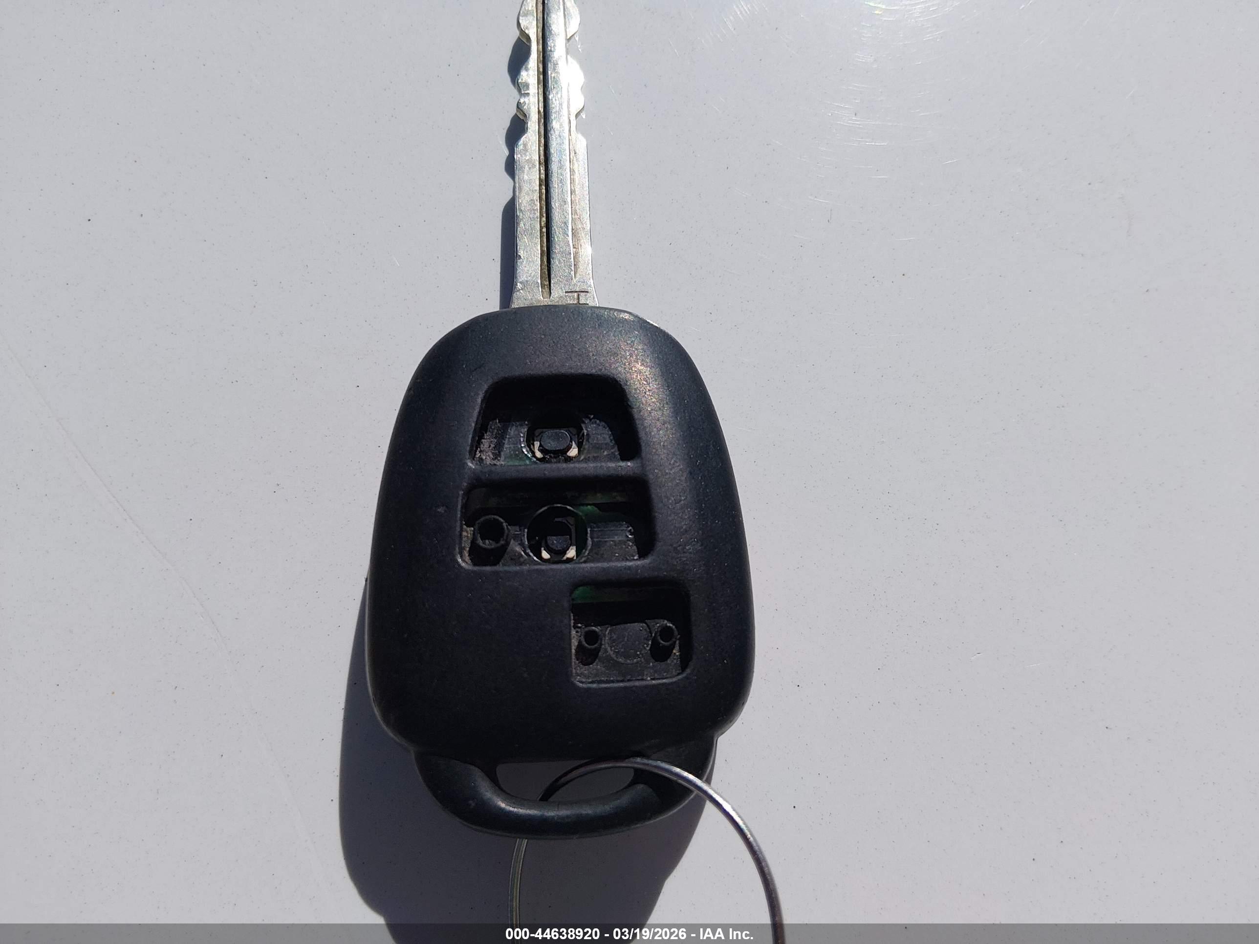 TOYOTA RAV4 image 11