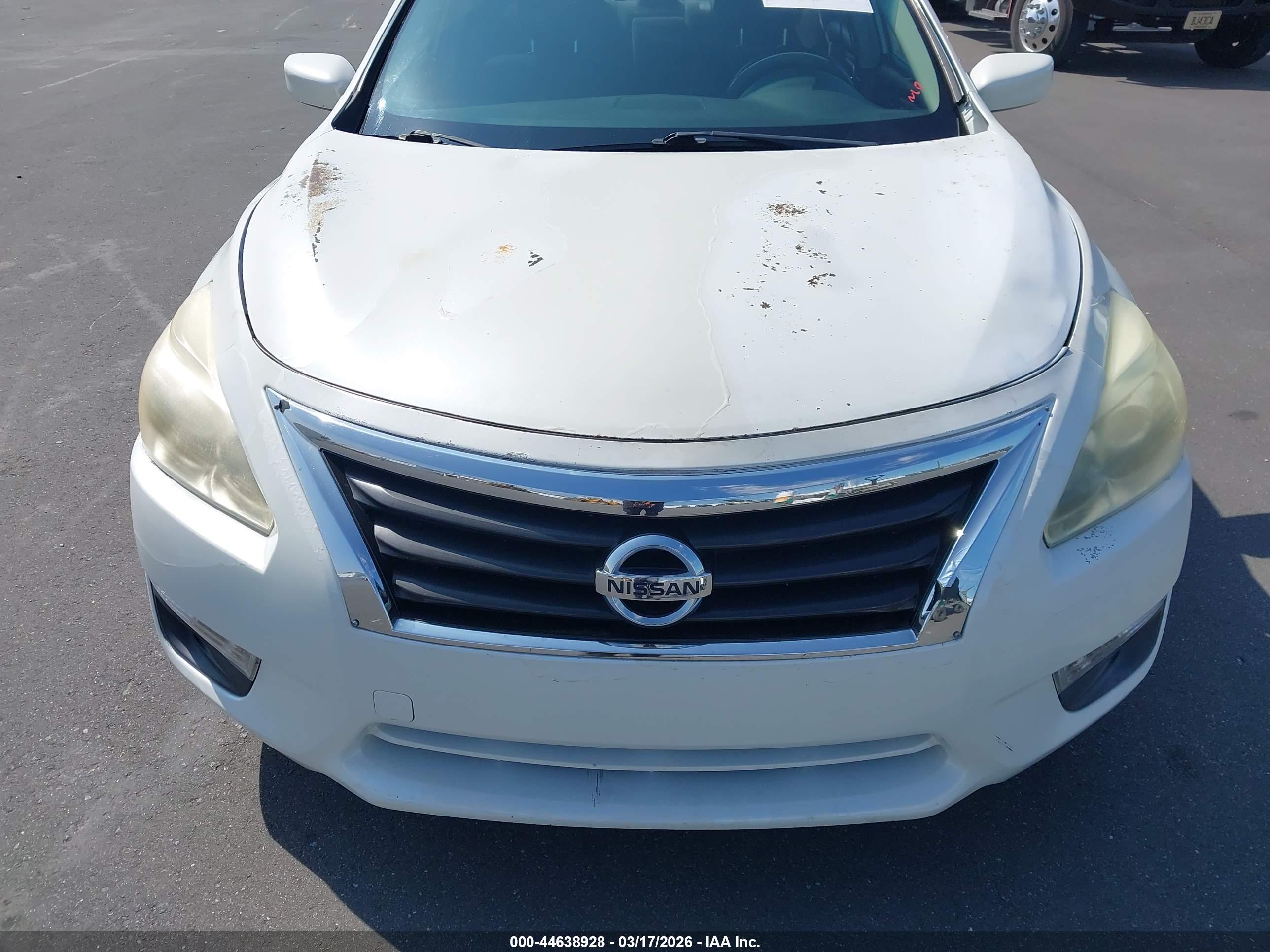 NISSAN ALTIMA image 6
