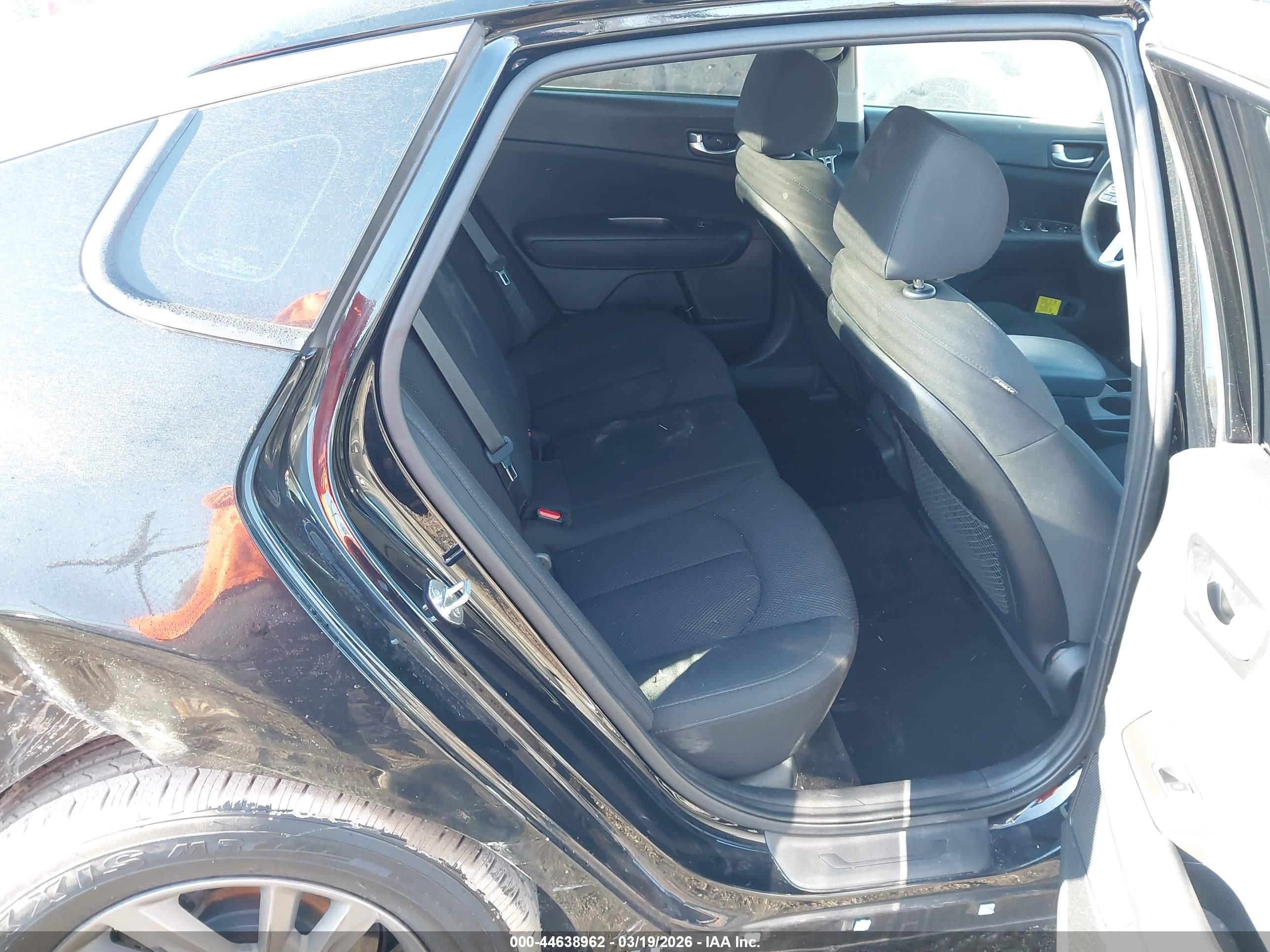 KIA OPTIMA image 8