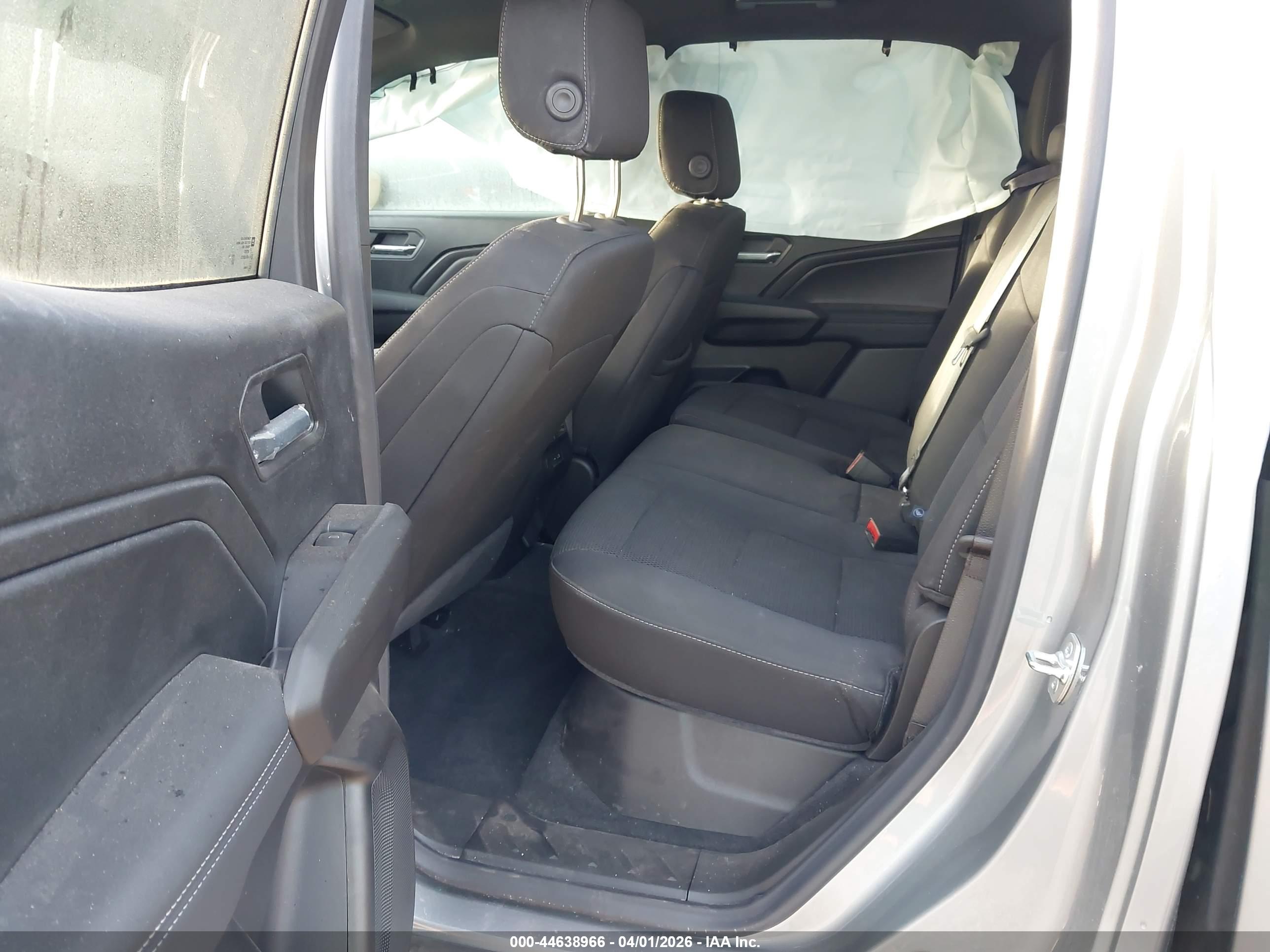 GMC CANYON image 8