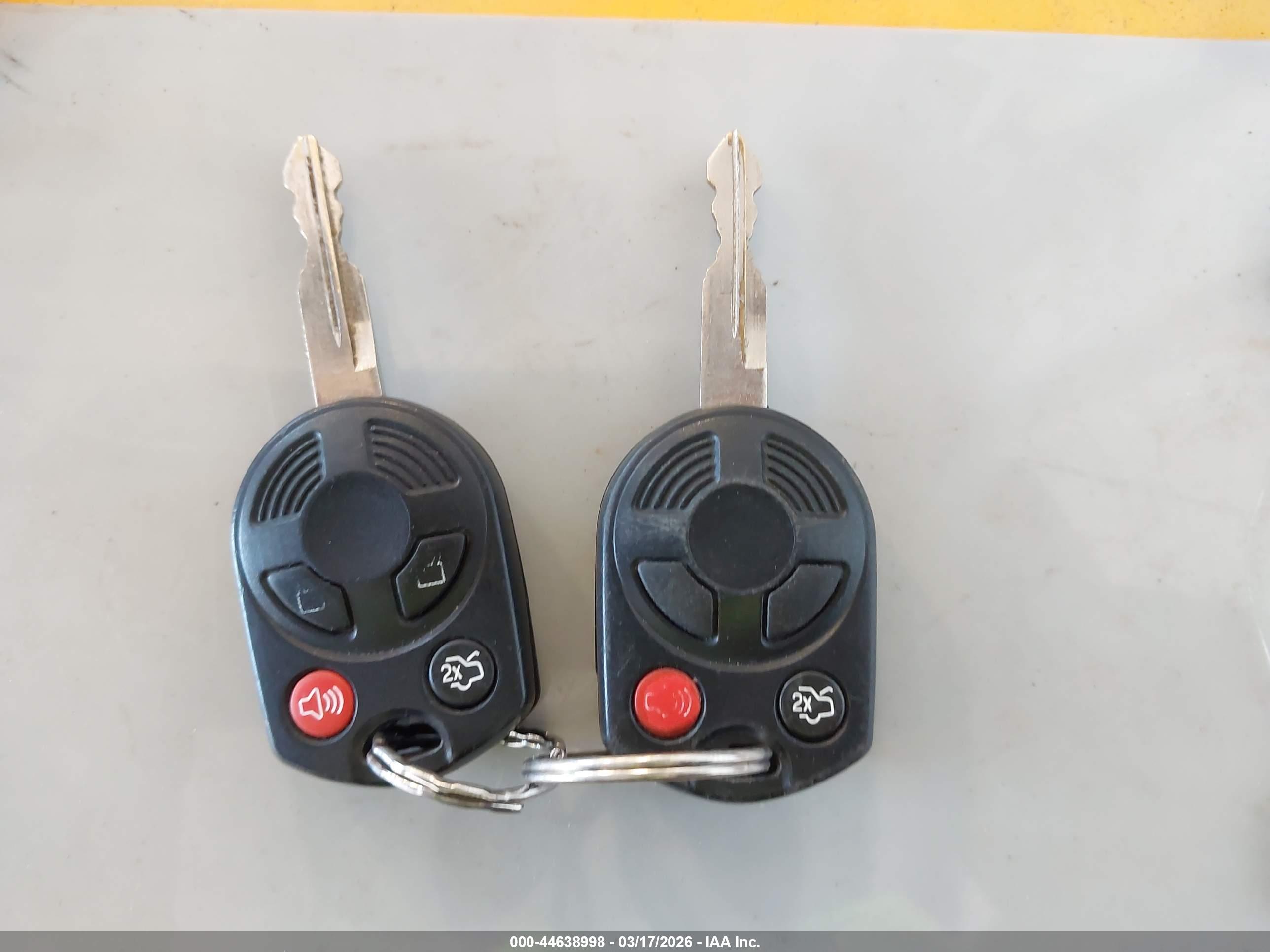FORD ESCAPE image 11