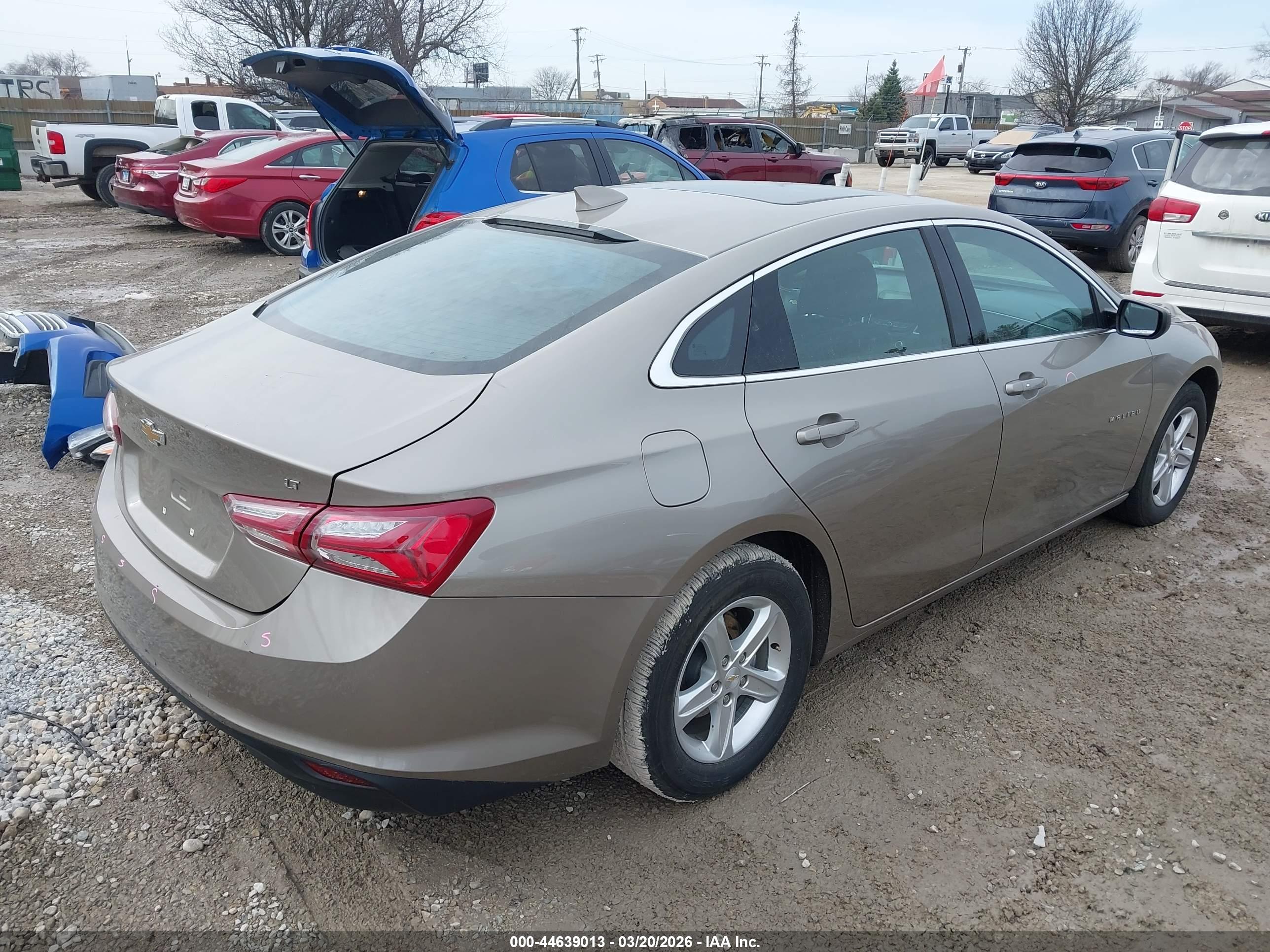 CHEVROLET MALIBU image 4