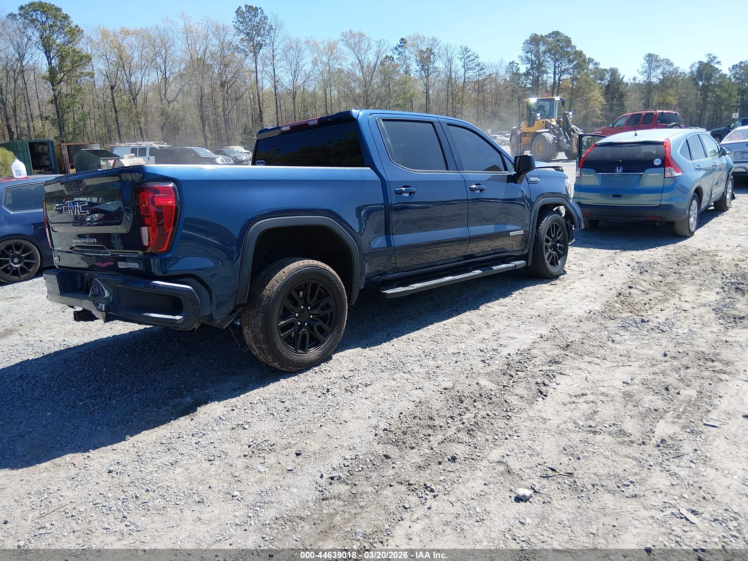 GMC SIERRA image 4