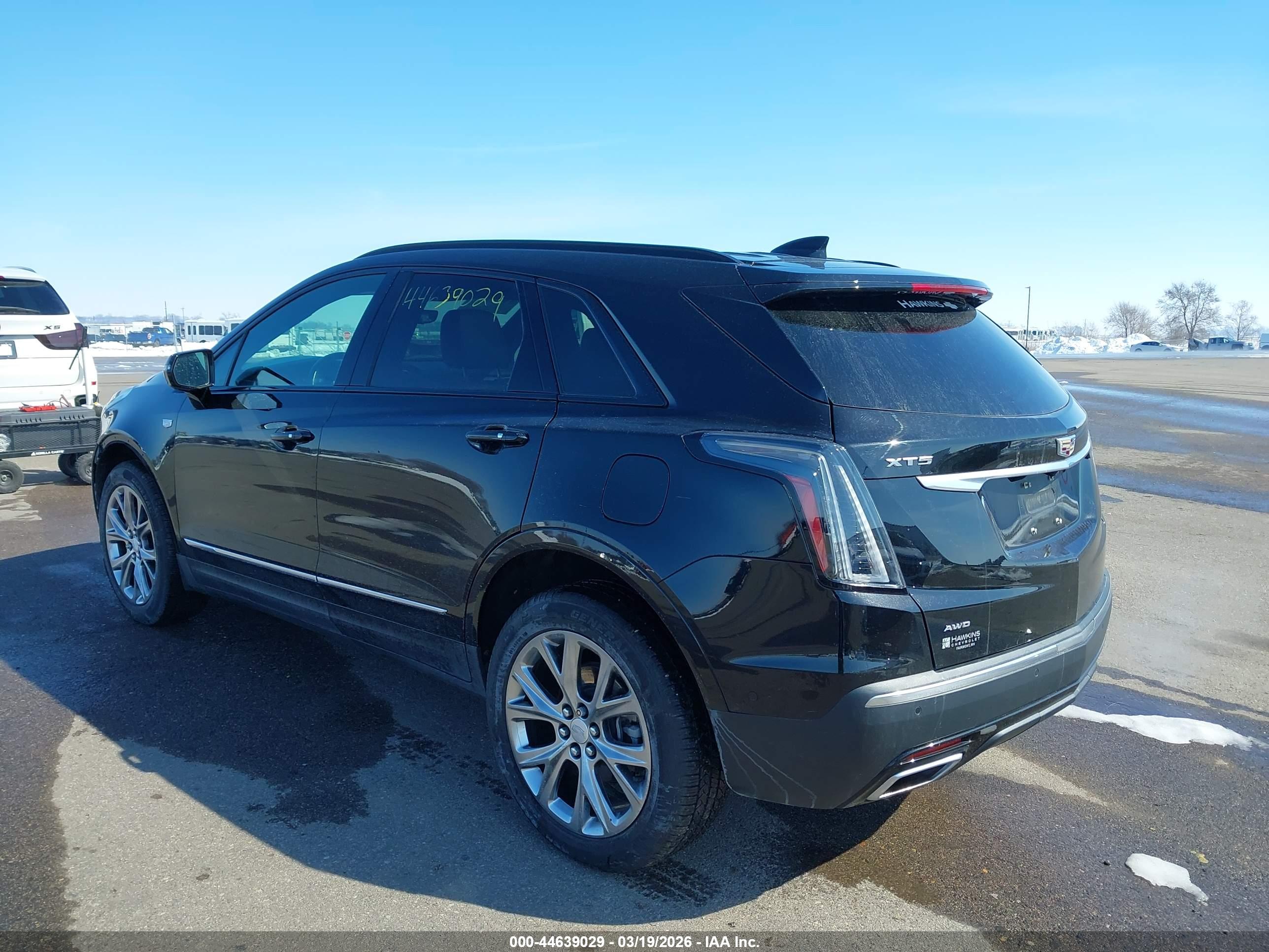 CADILLAC XT5 image 3
