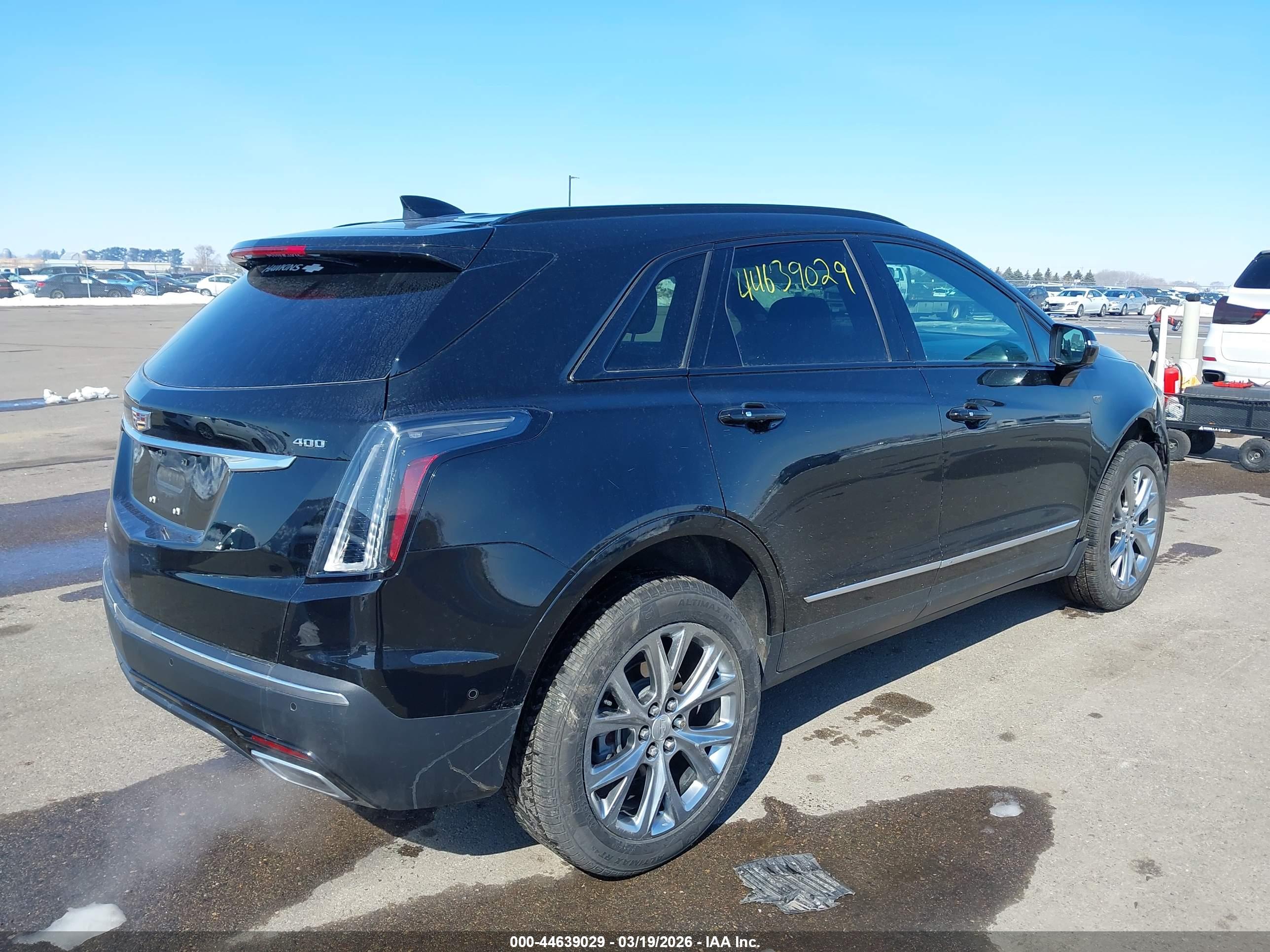 CADILLAC XT5 image 4
