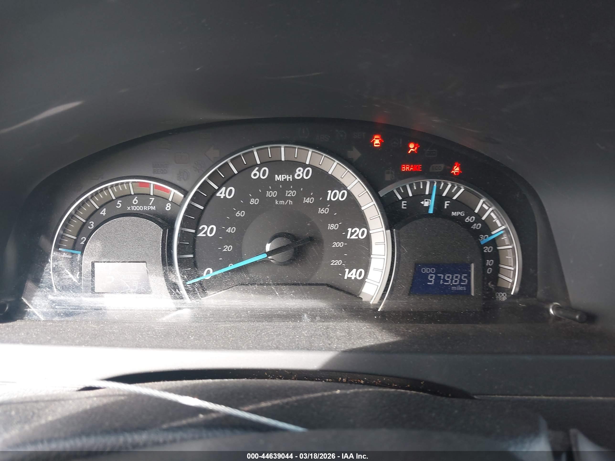 TOYOTA CAMRY image 7