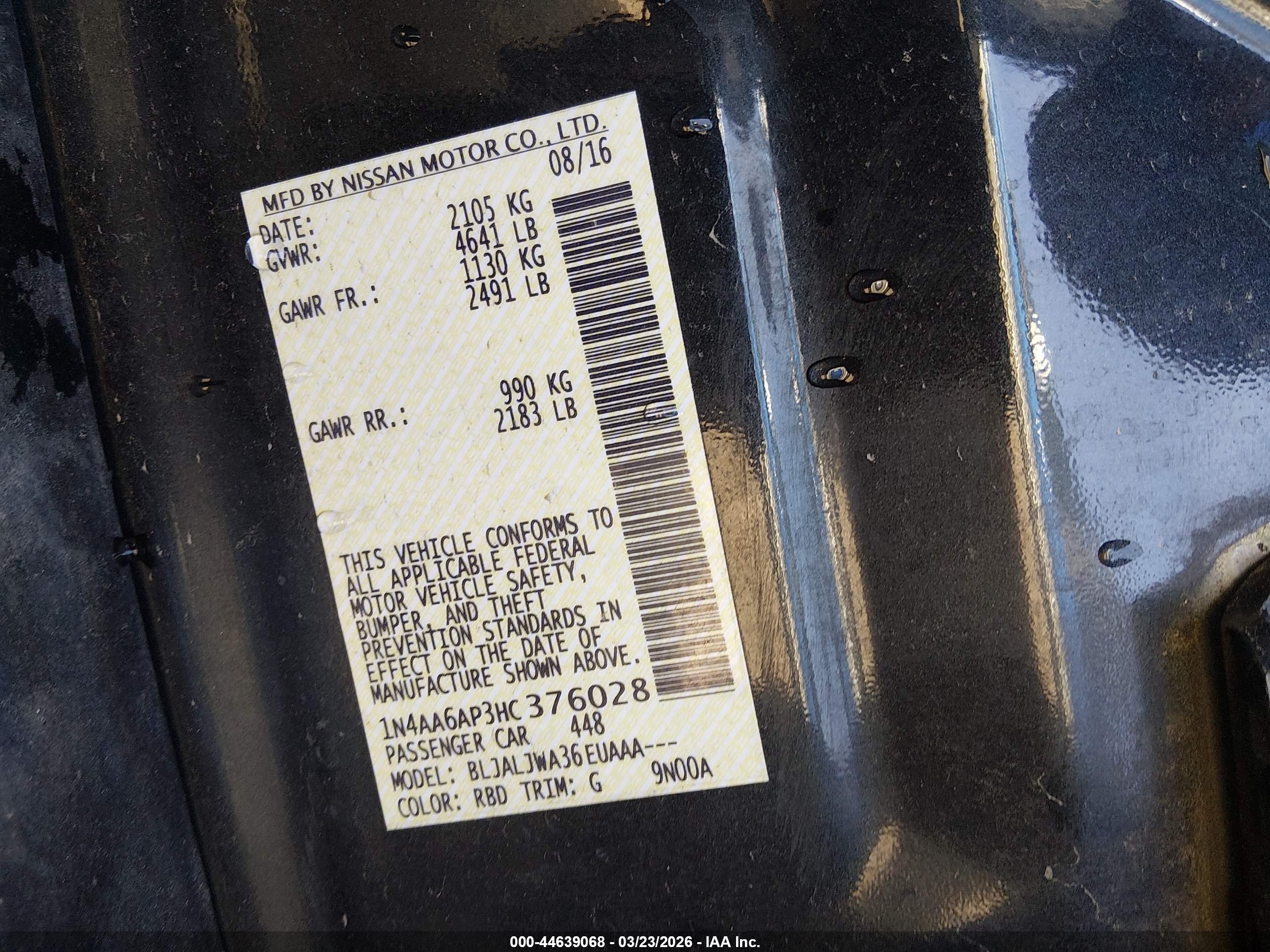 NISSAN MAXIMA image 9