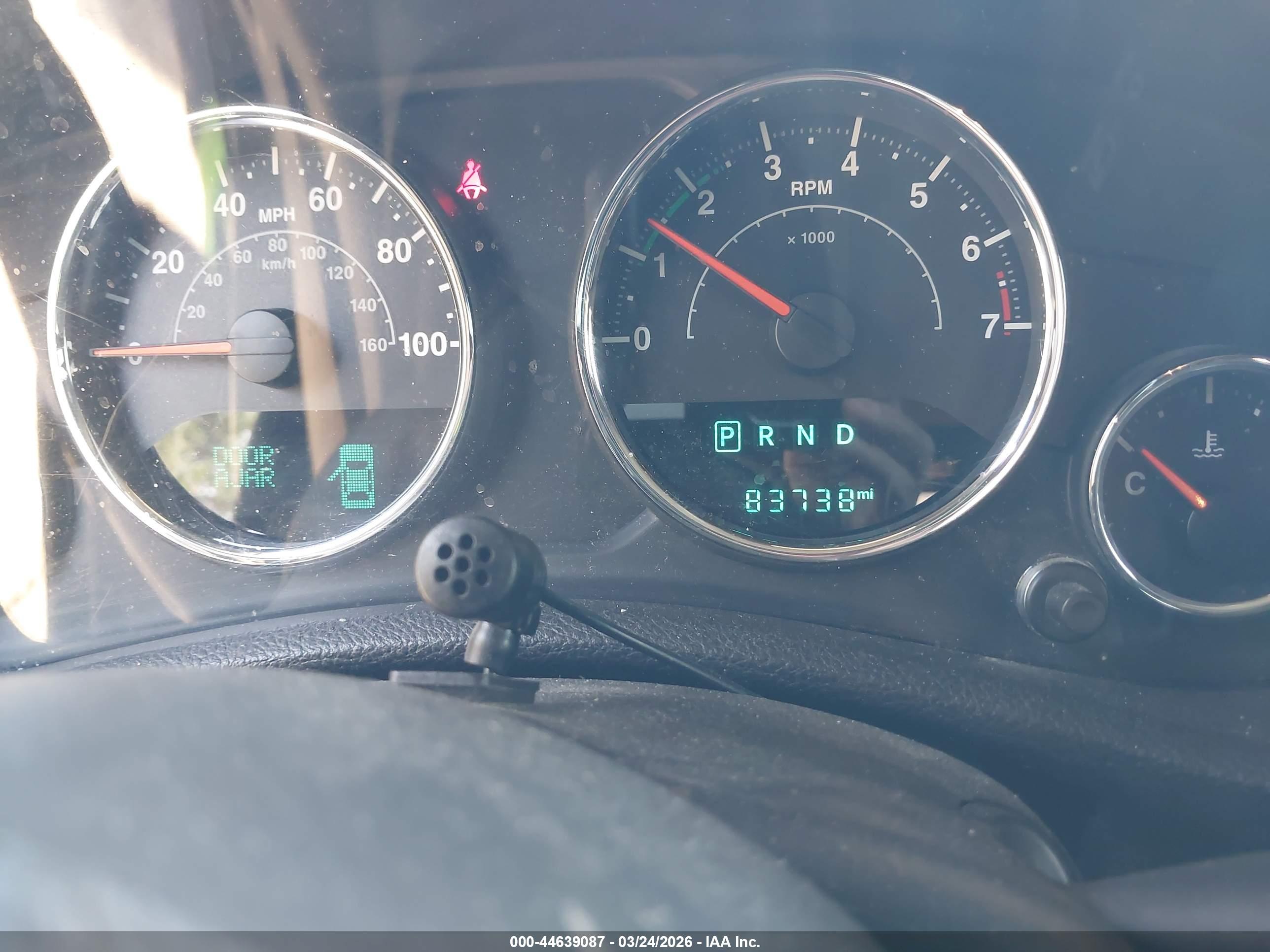 JEEP WRANGLER image 7