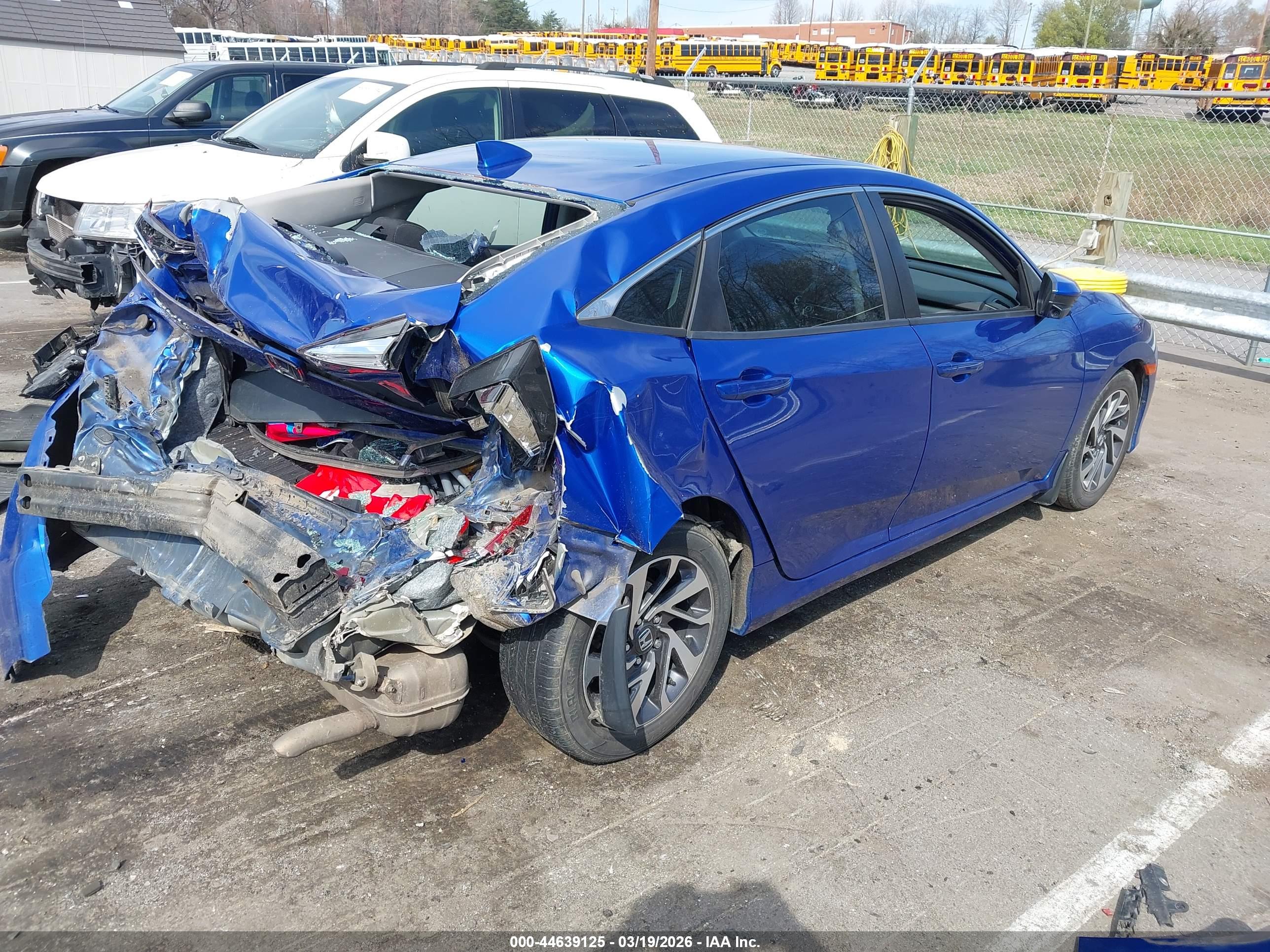 HONDA CIVIC image 4
