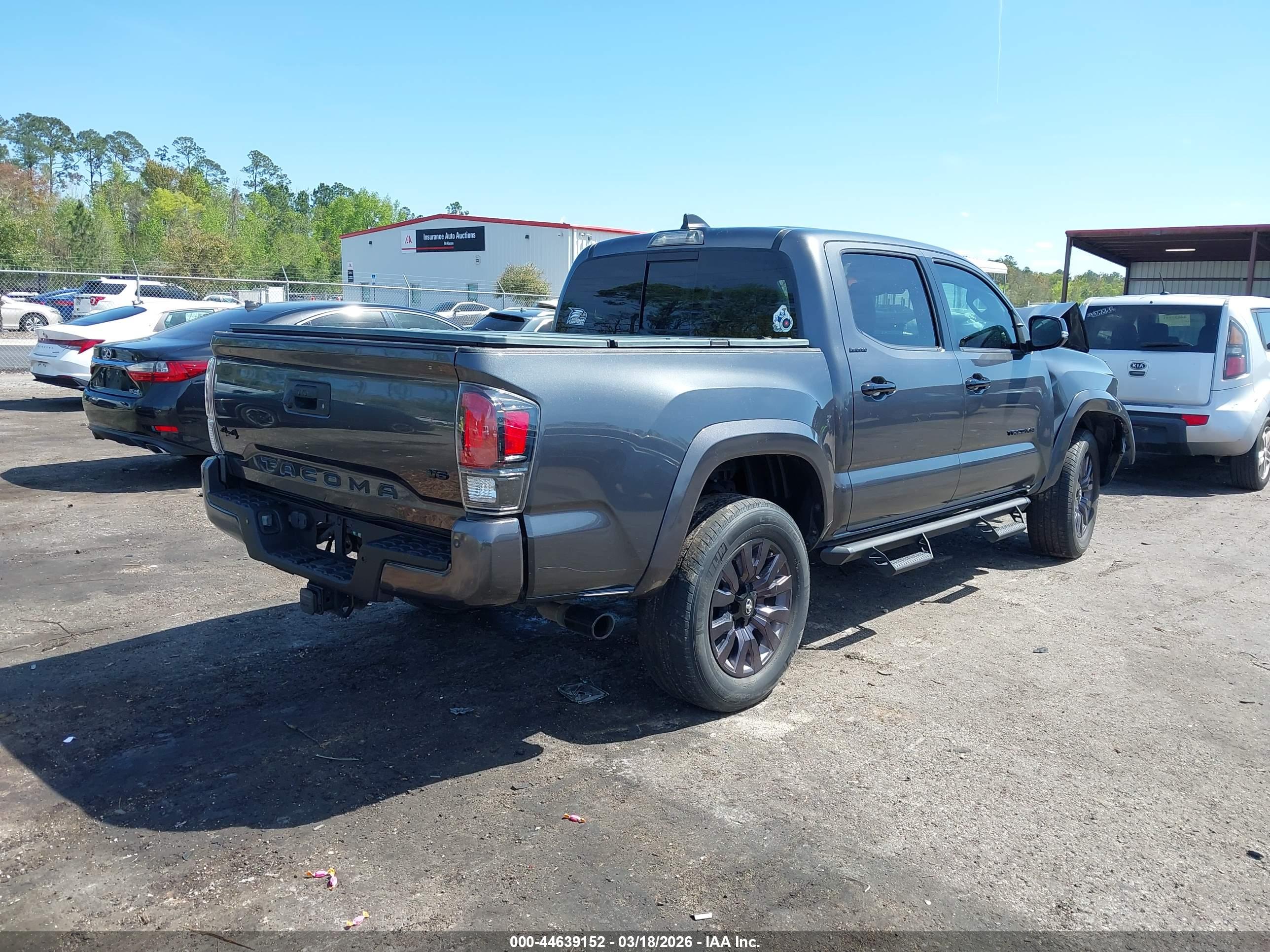 TOYOTA TACOMA image 4