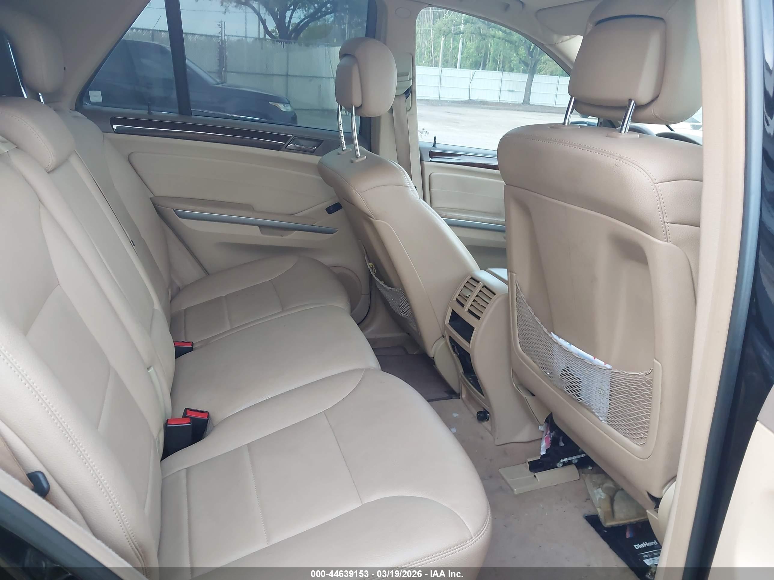 MERCEDES-BENZ ML image 8
