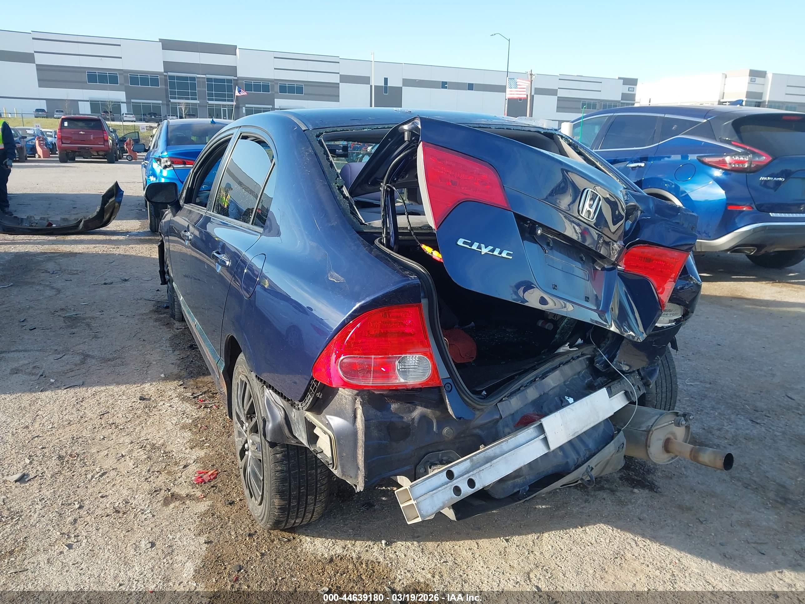 HONDA CIVIC image 3