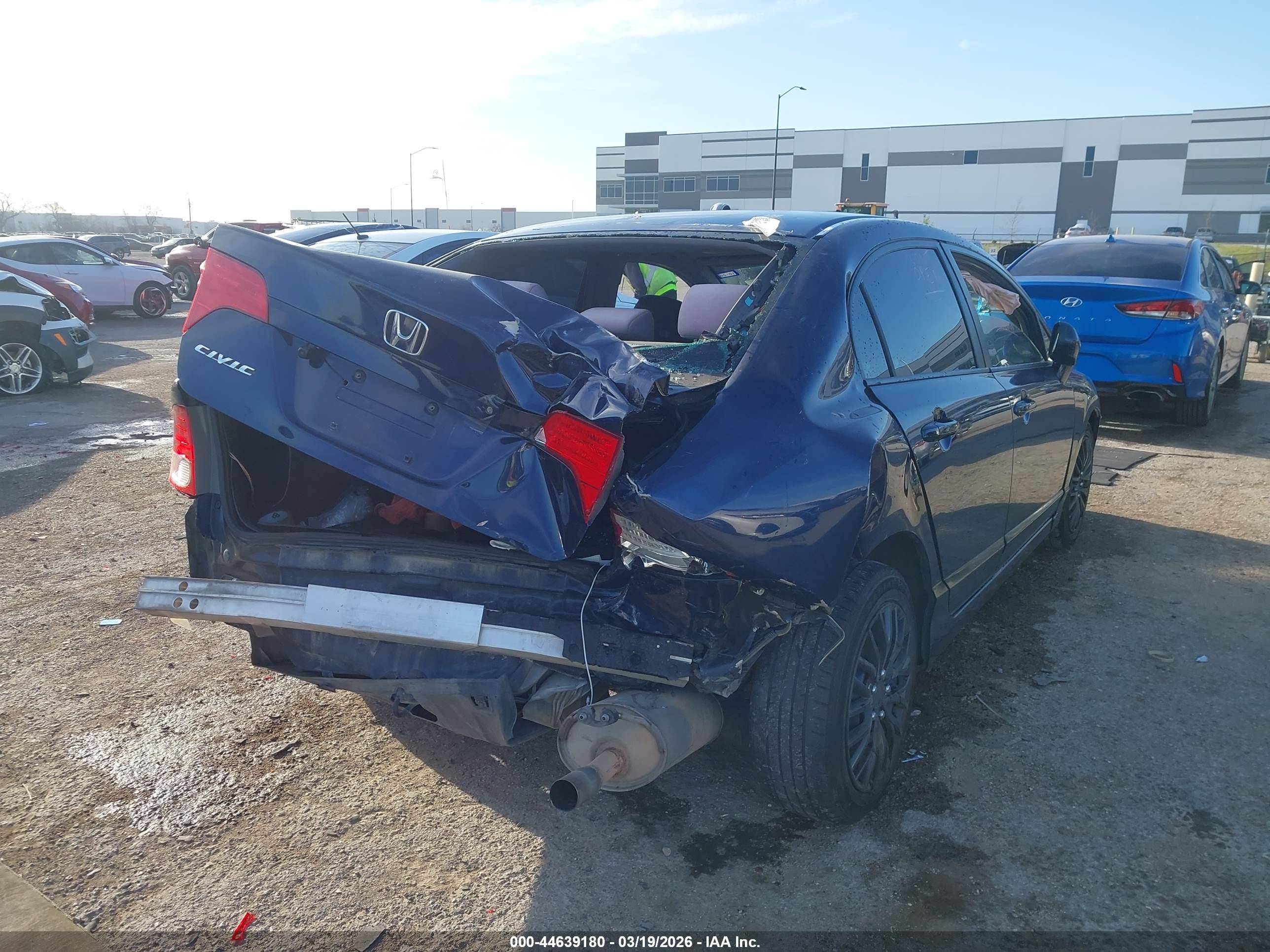 HONDA CIVIC image 4