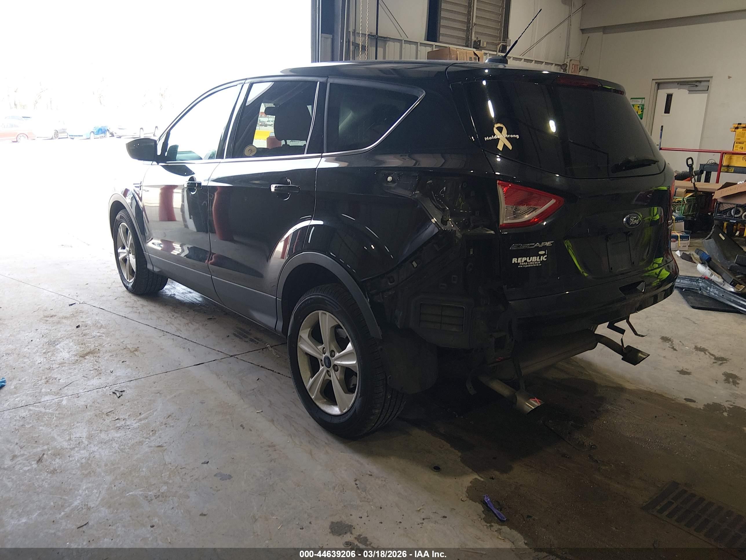 FORD ESCAPE image 3