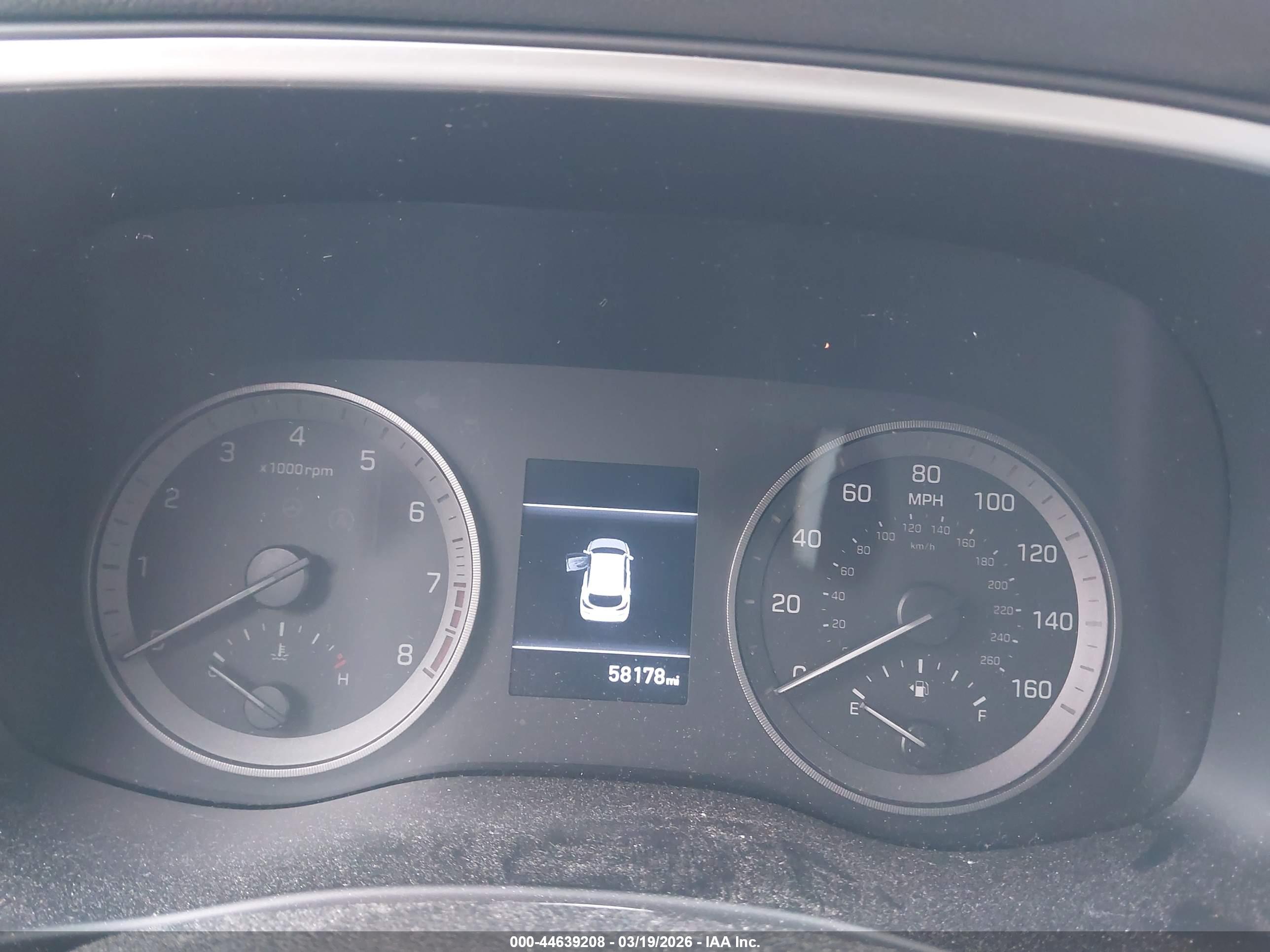 HYUNDAI TUCSON image 7