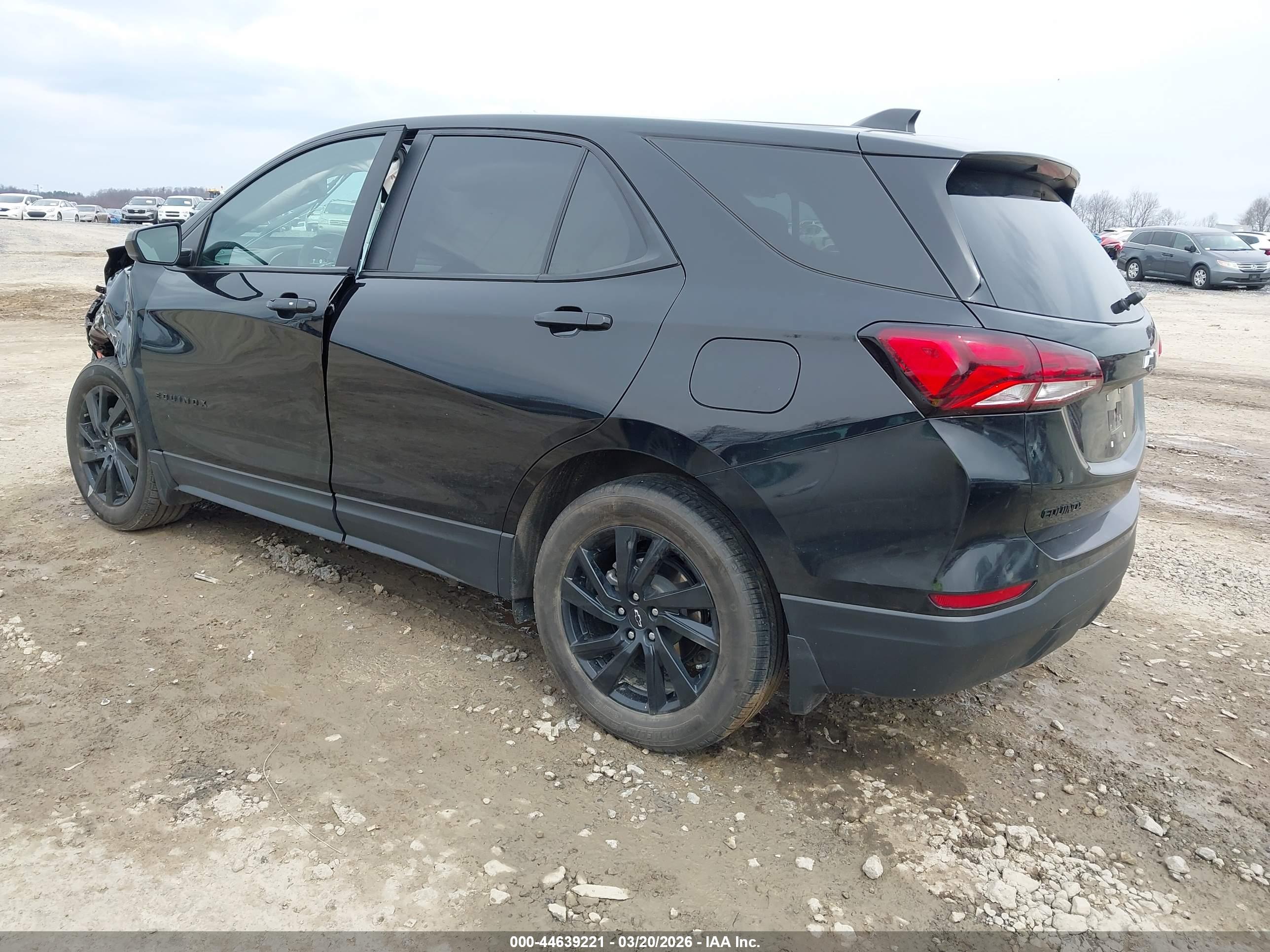 CHEVROLET EQUINOX image 3