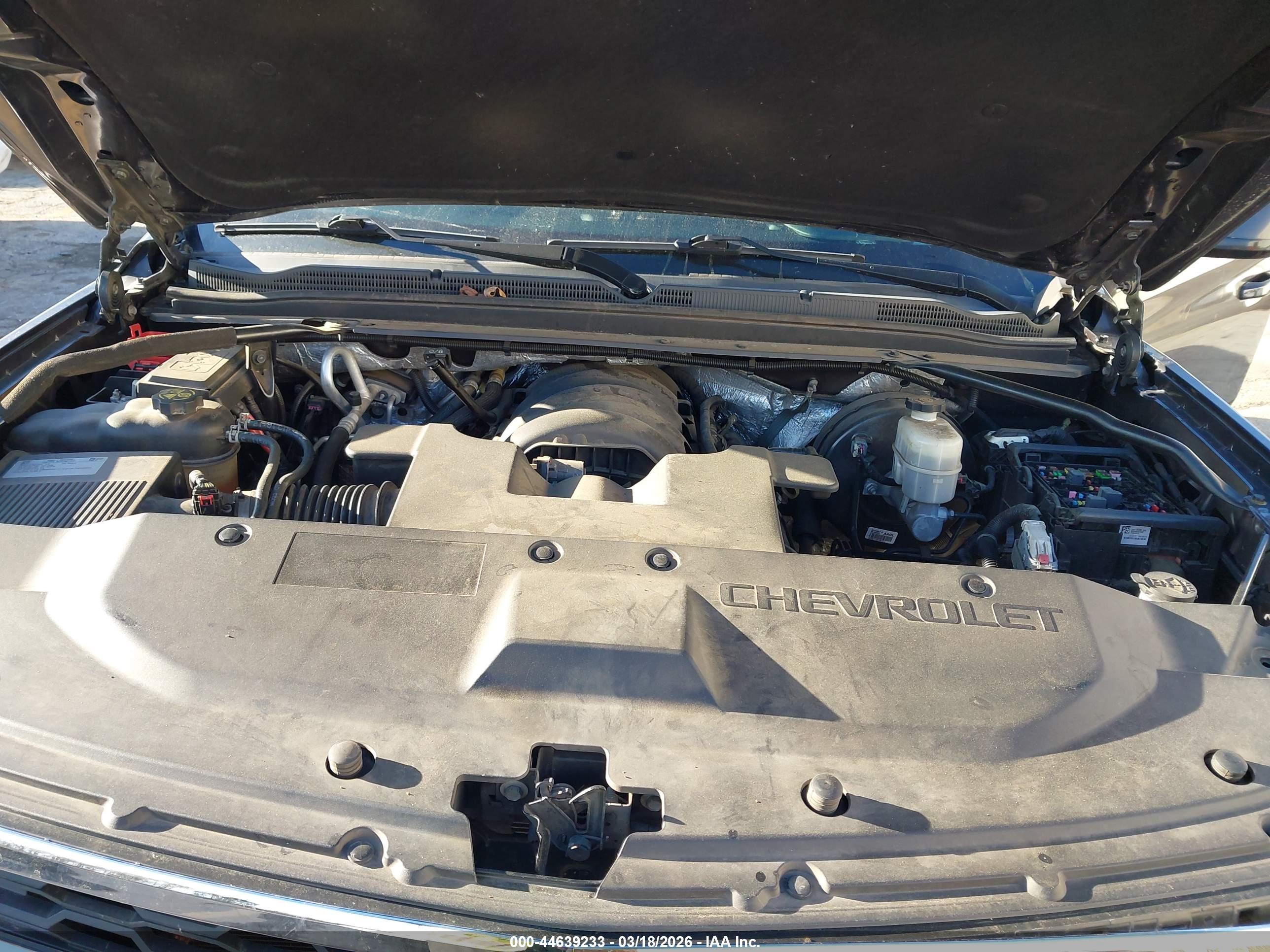 CHEVROLET TAHOE image 10