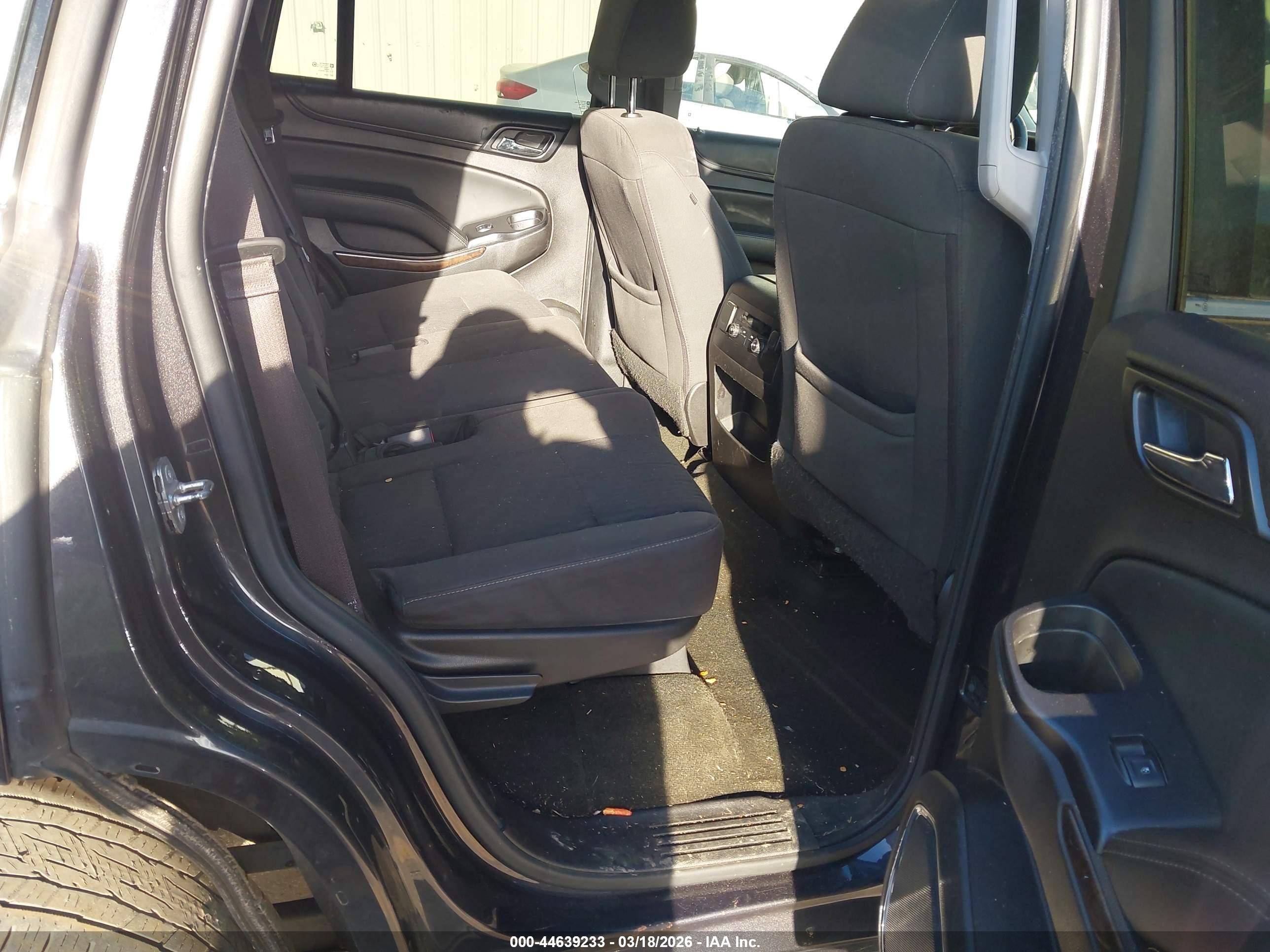CHEVROLET TAHOE image 8