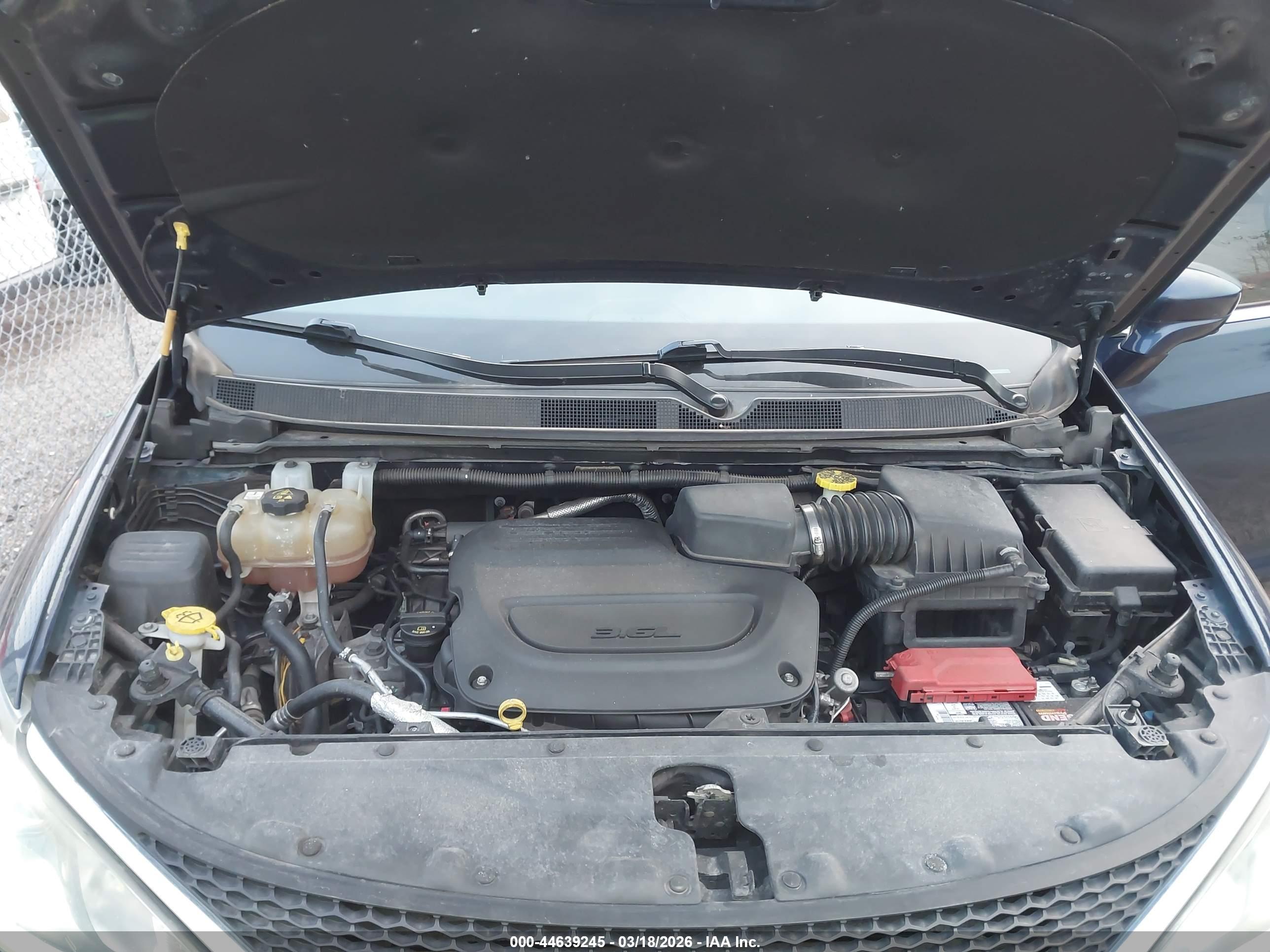 CHRYSLER PACIFICA image 10