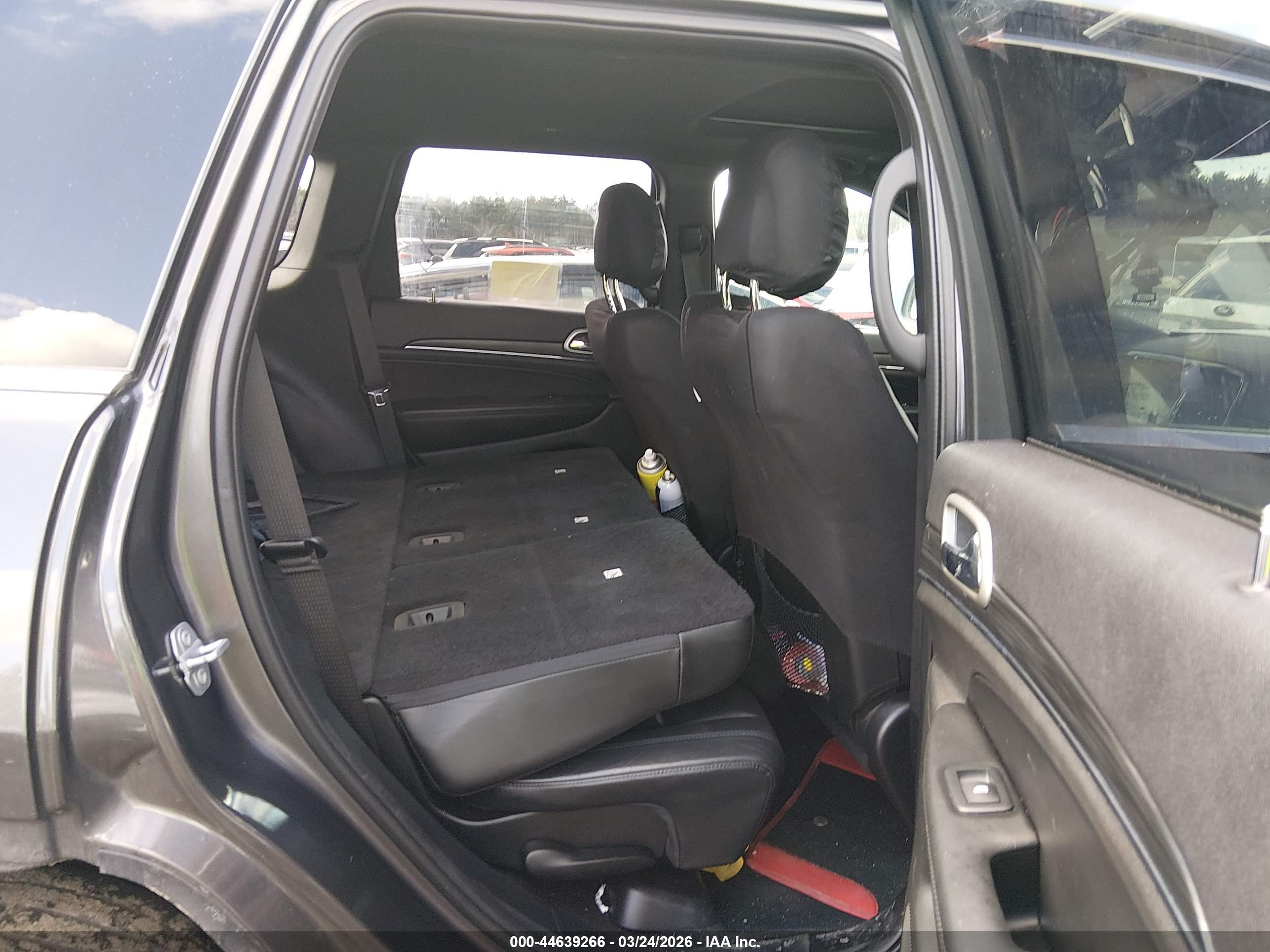 JEEP GRAND image 8