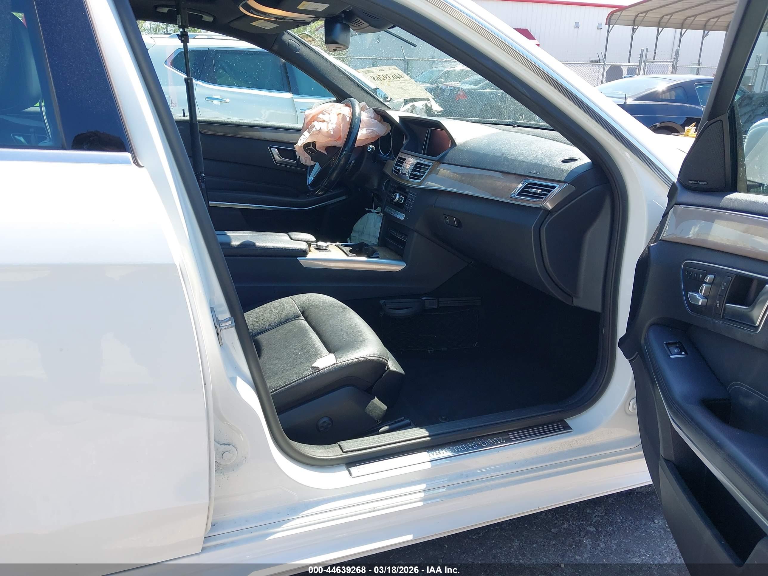 MERCEDES-BENZ E image 5