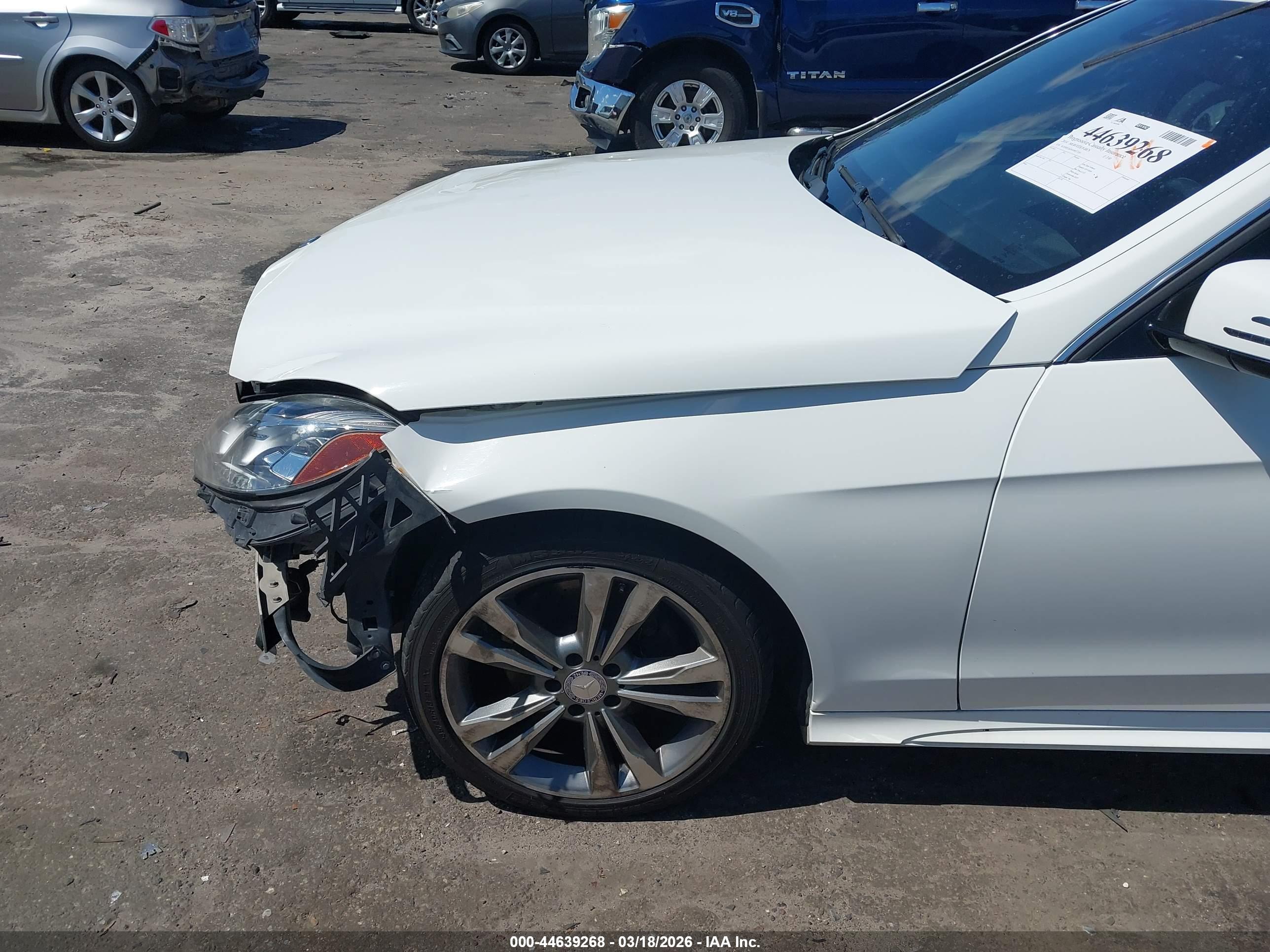 MERCEDES-BENZ E image 6
