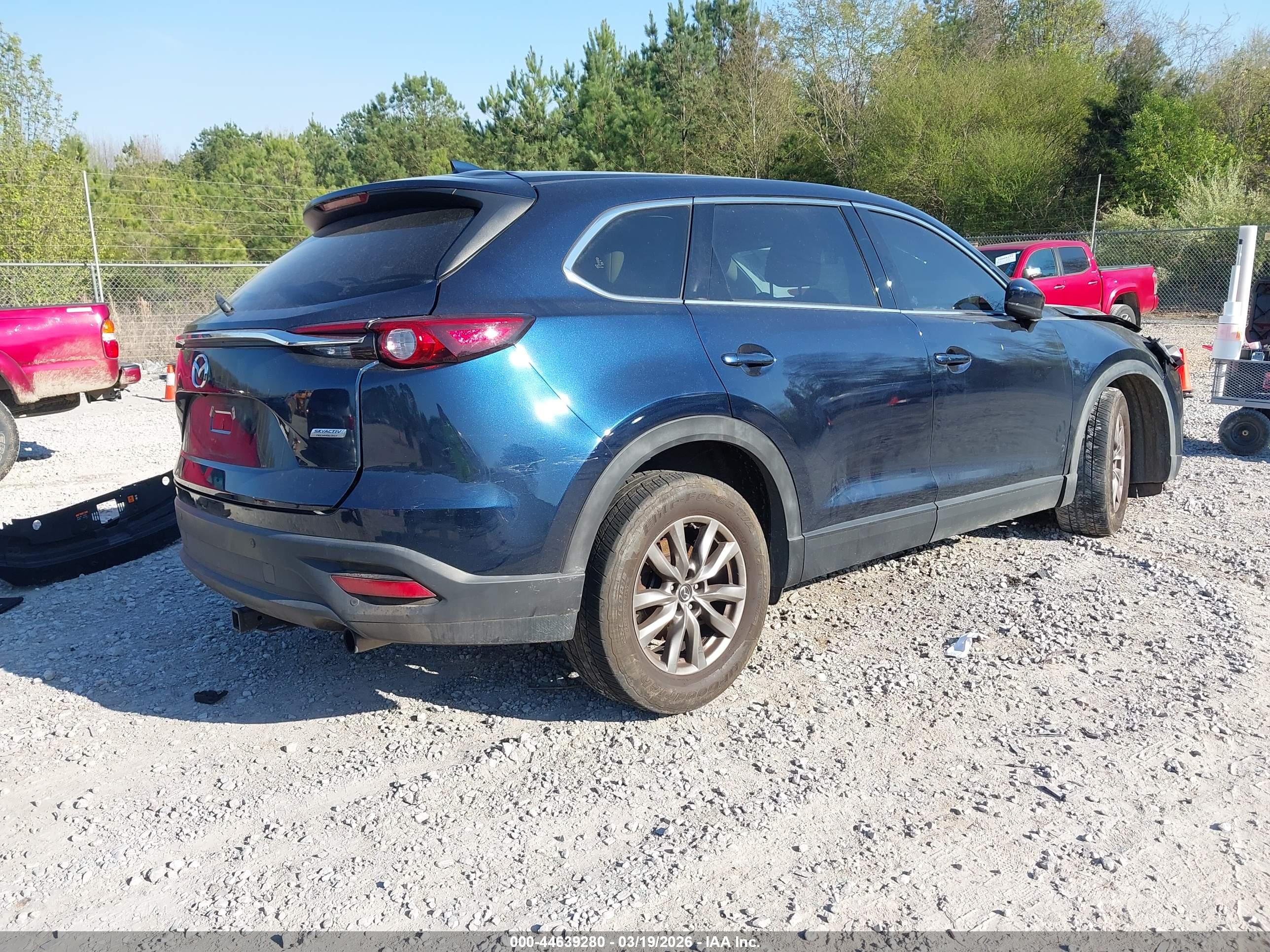 MAZDA CX-9 image 4