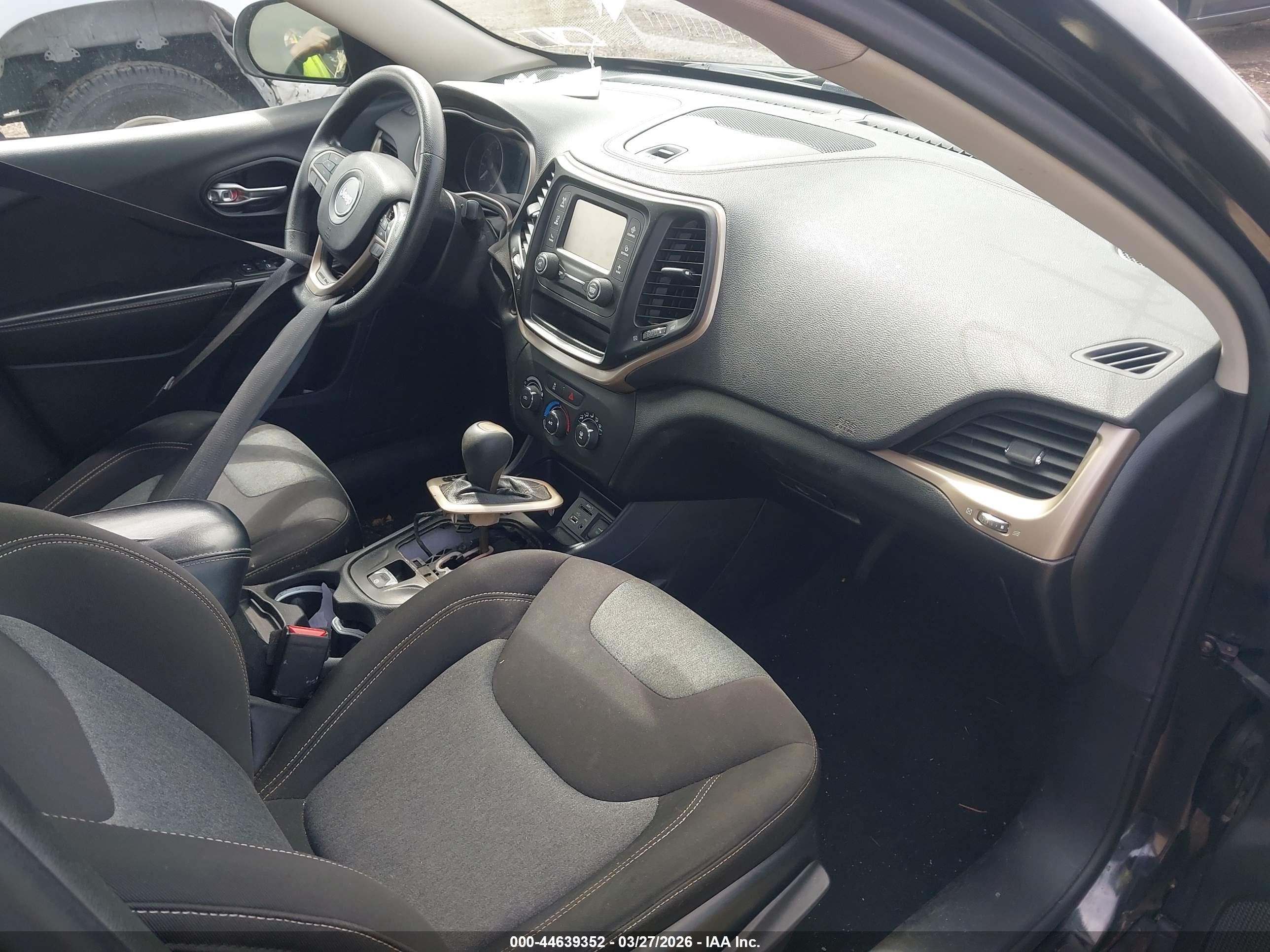 JEEP CHEROKEE image 5