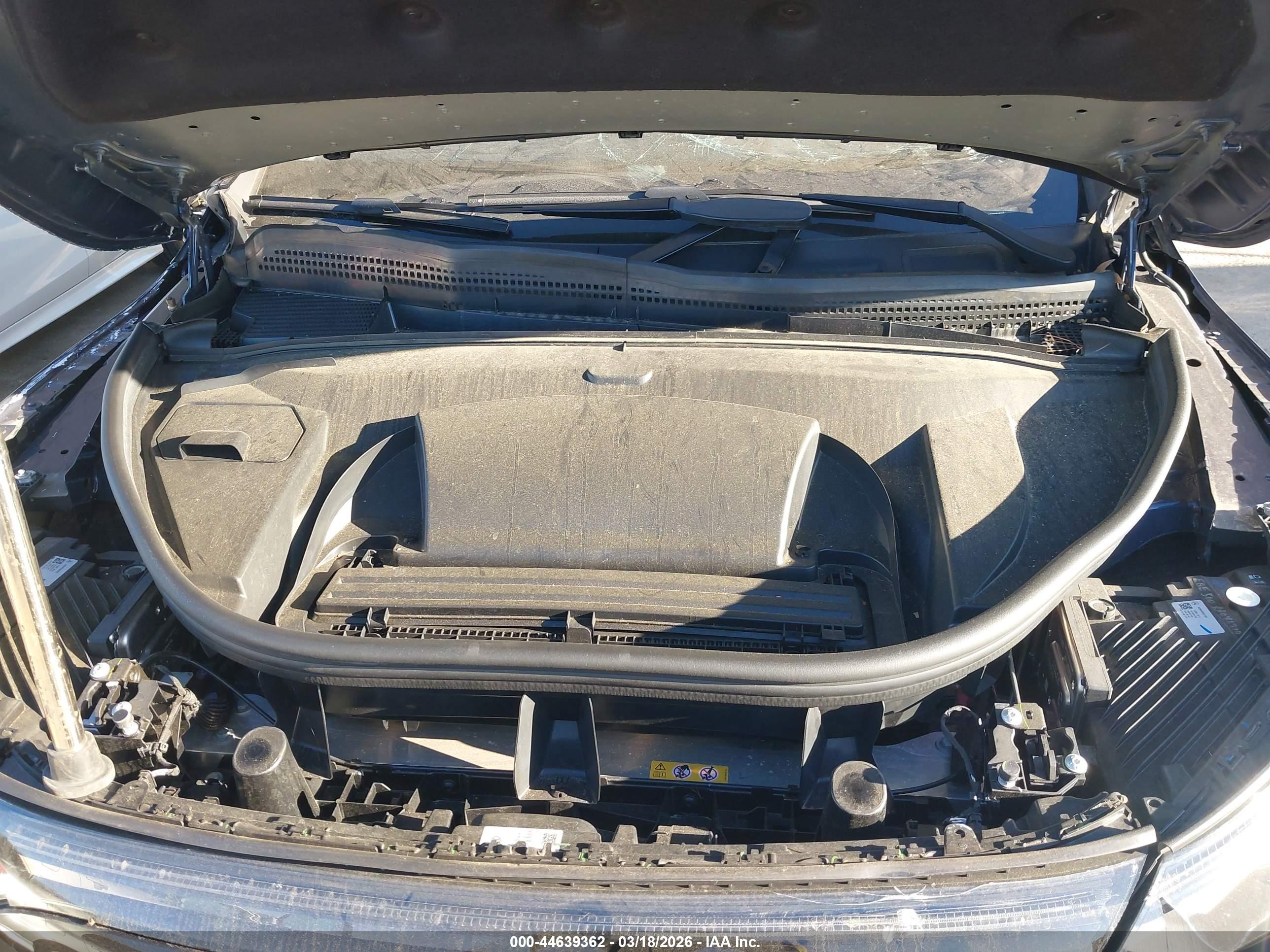 MERCEDES-BENZ EQE image 10