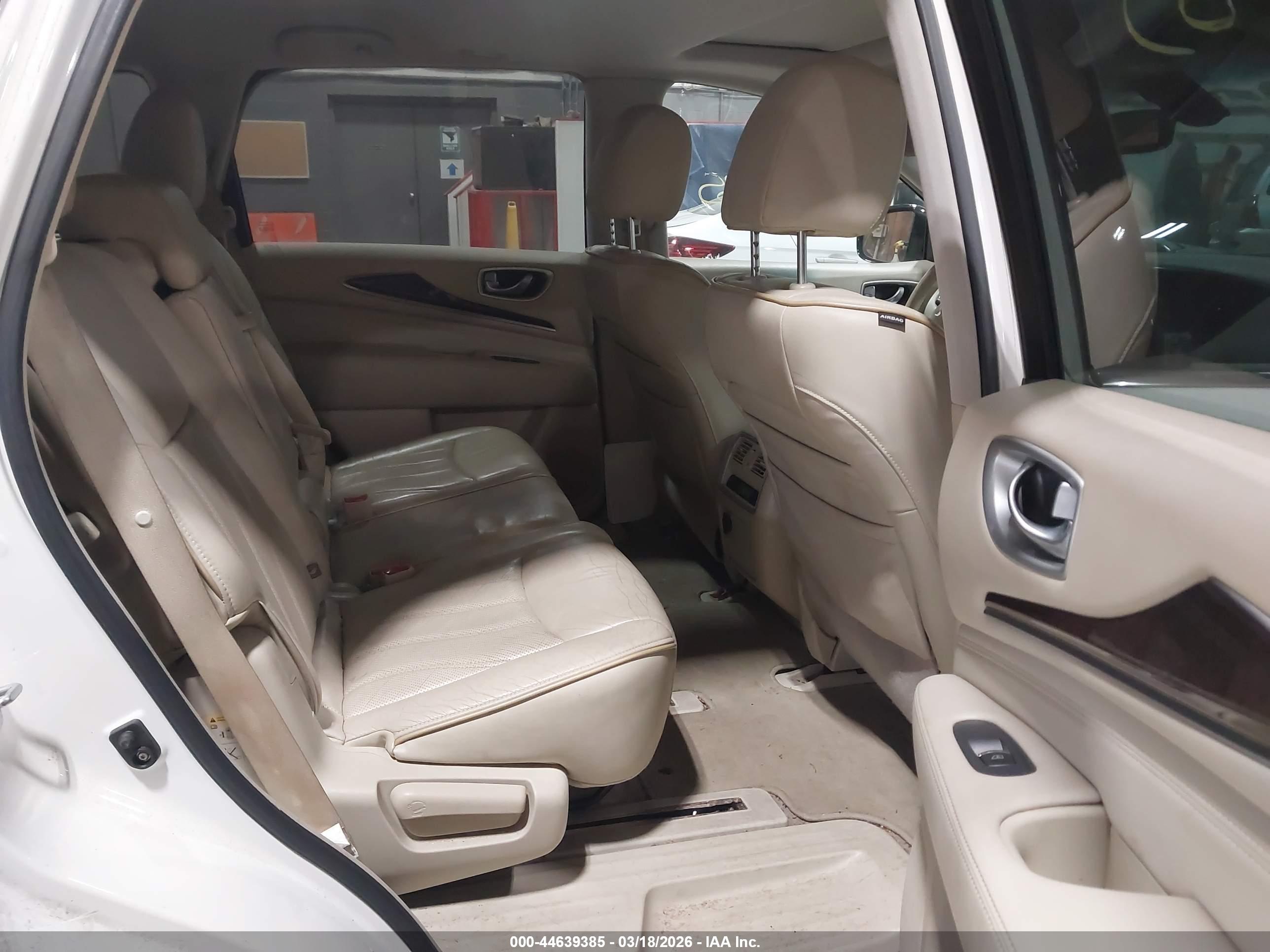 INFINITI QX60 image 8