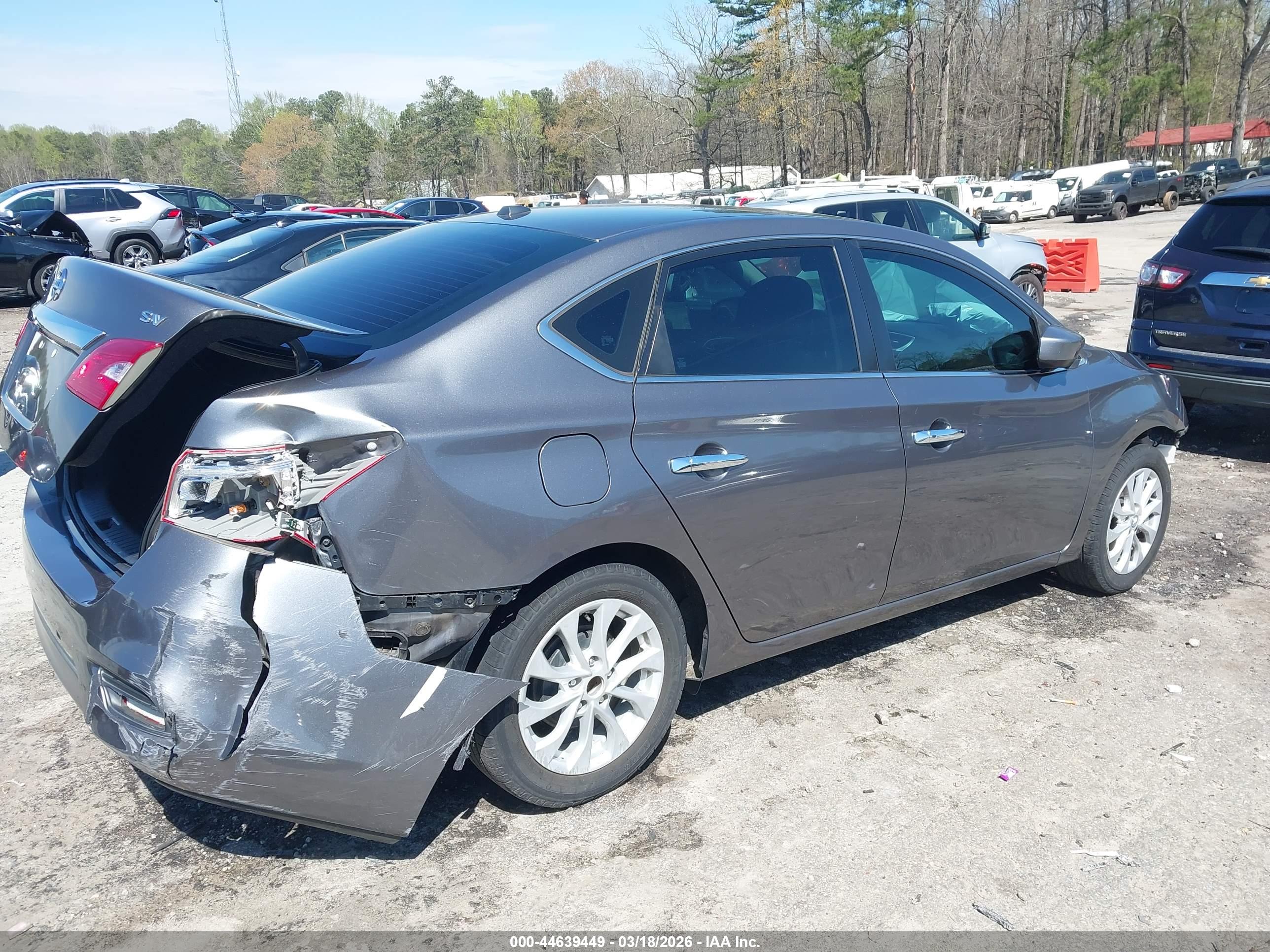 NISSAN SENTRA image 4